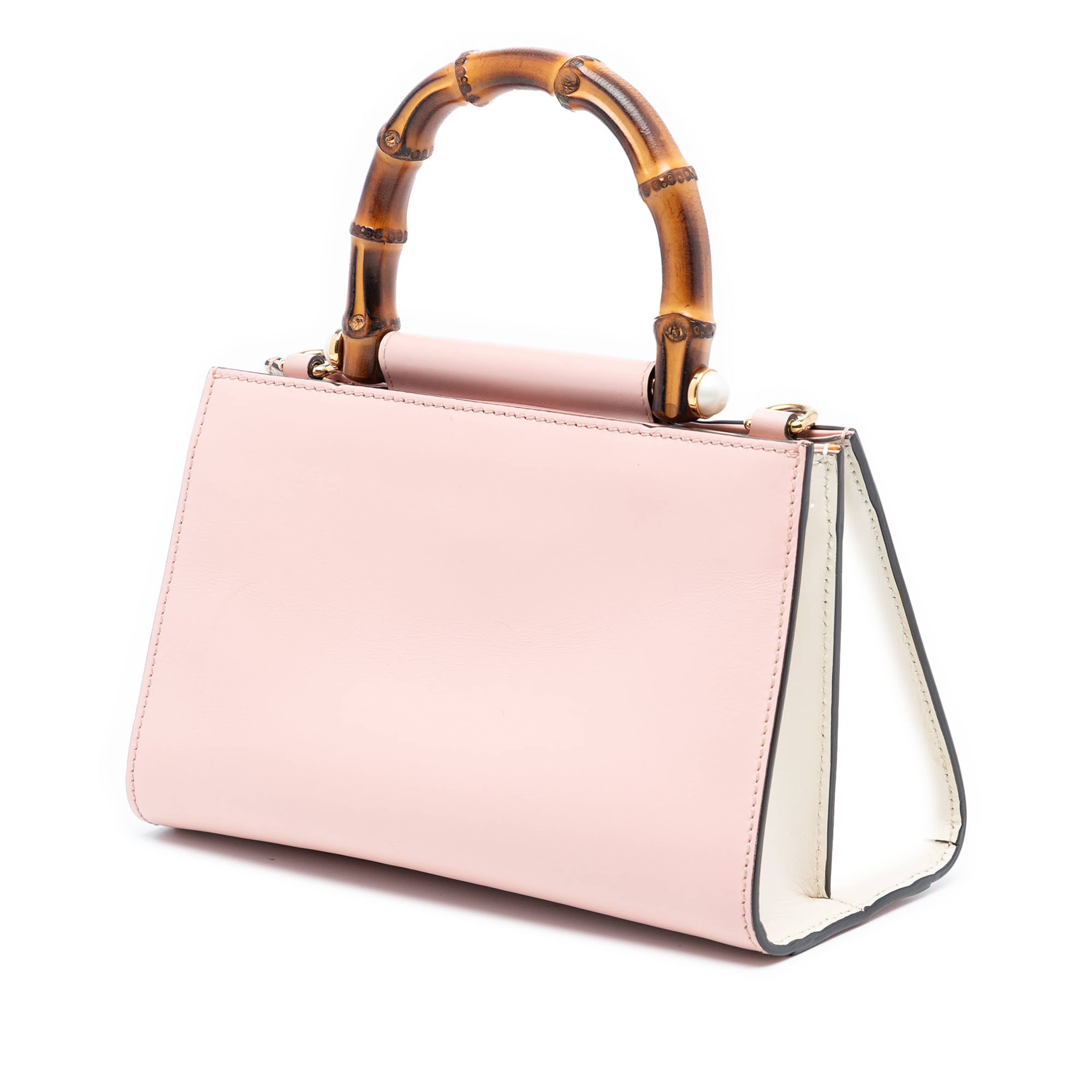 Gucci Mini Leather Bamboo Nymphaea Satchel, från Luxclusif, i färgen pink. Klicka för att öppna bilden i stort format
