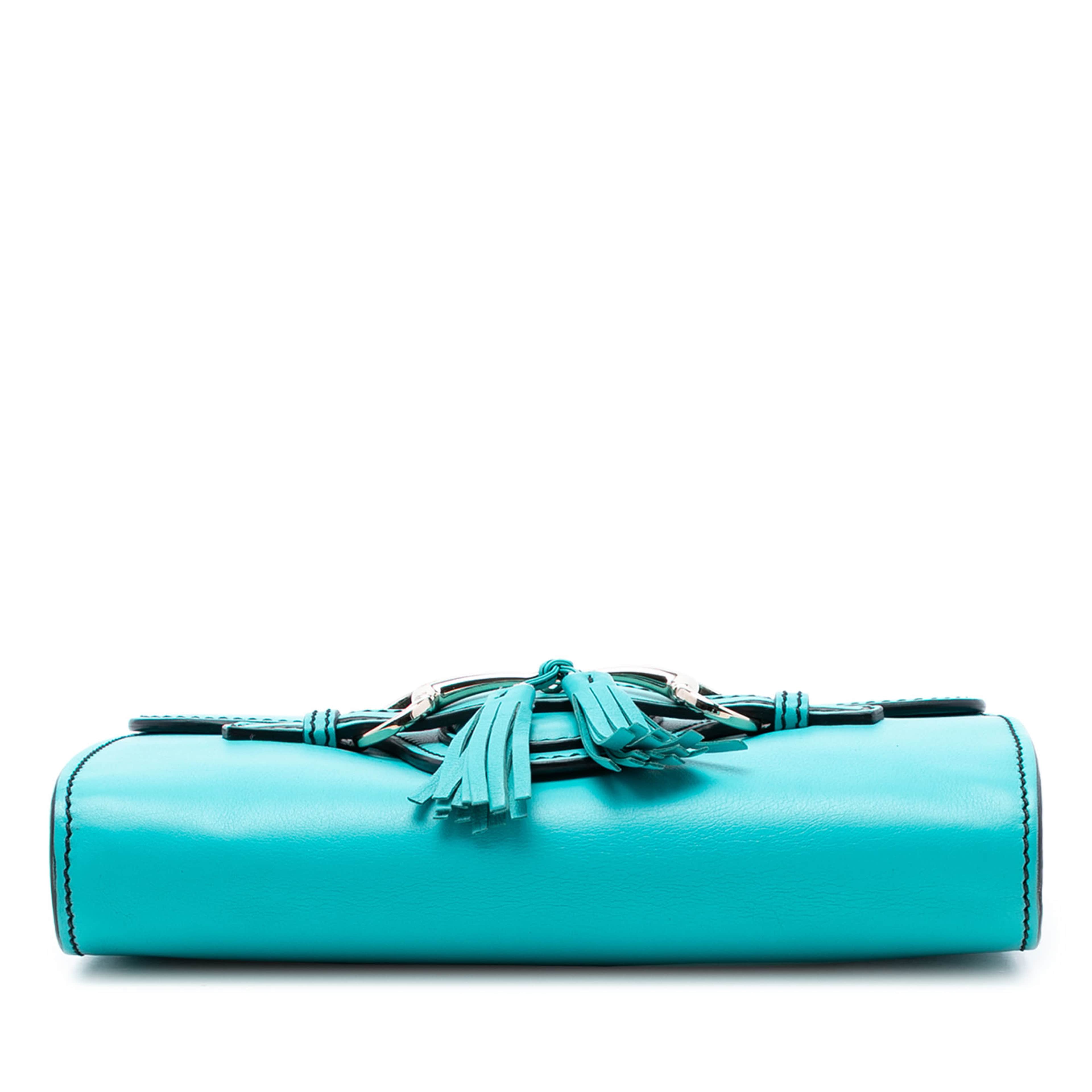 Gucci Small Leather Emily Crossbody, från Luxclusif, i färgen turquoise. Klicka för att öppna bilden i stort format