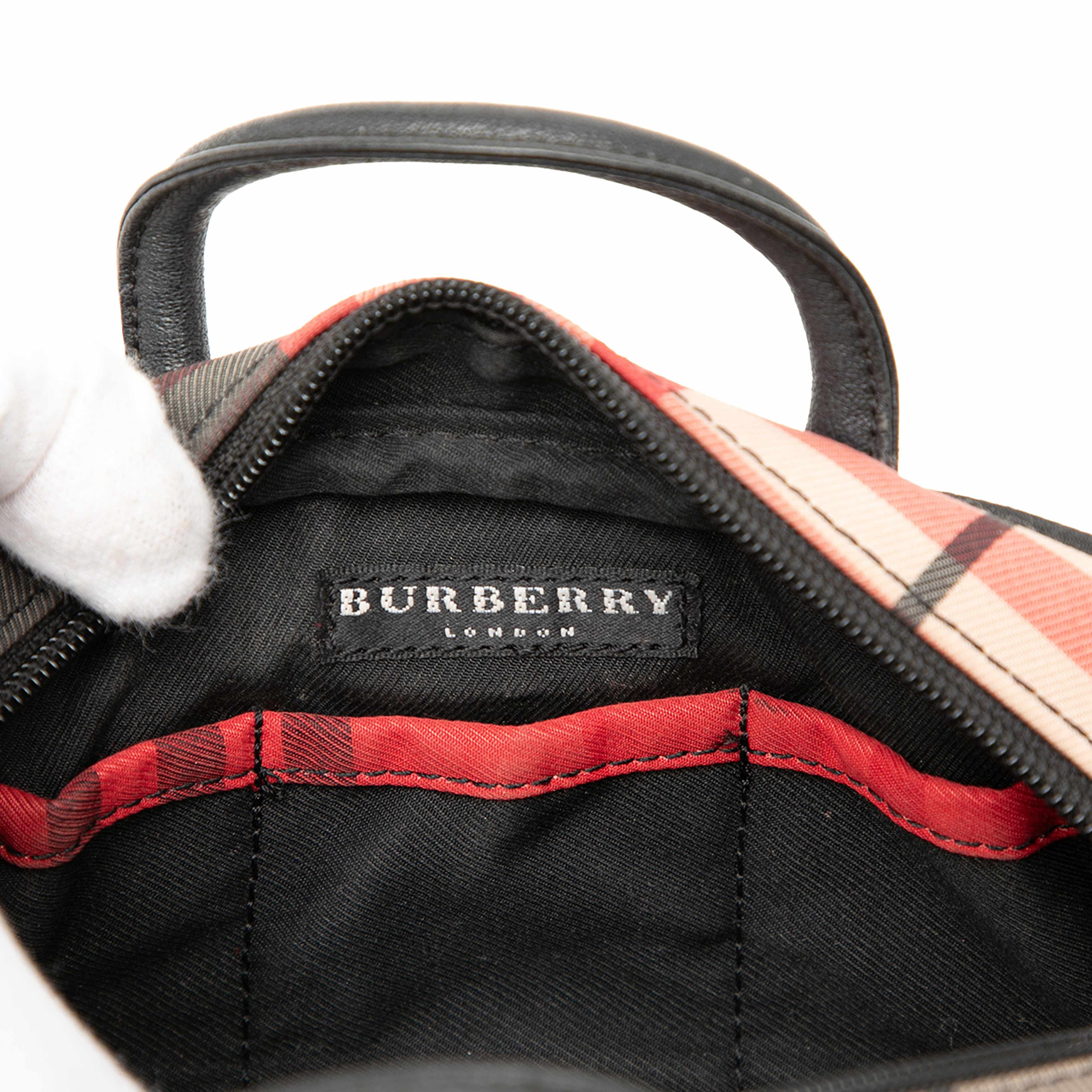 Burberry Mini Exploded Check Canvas Handbag, från Luxclusif, i färgen red. Klicka för att öppna bilden i stort format