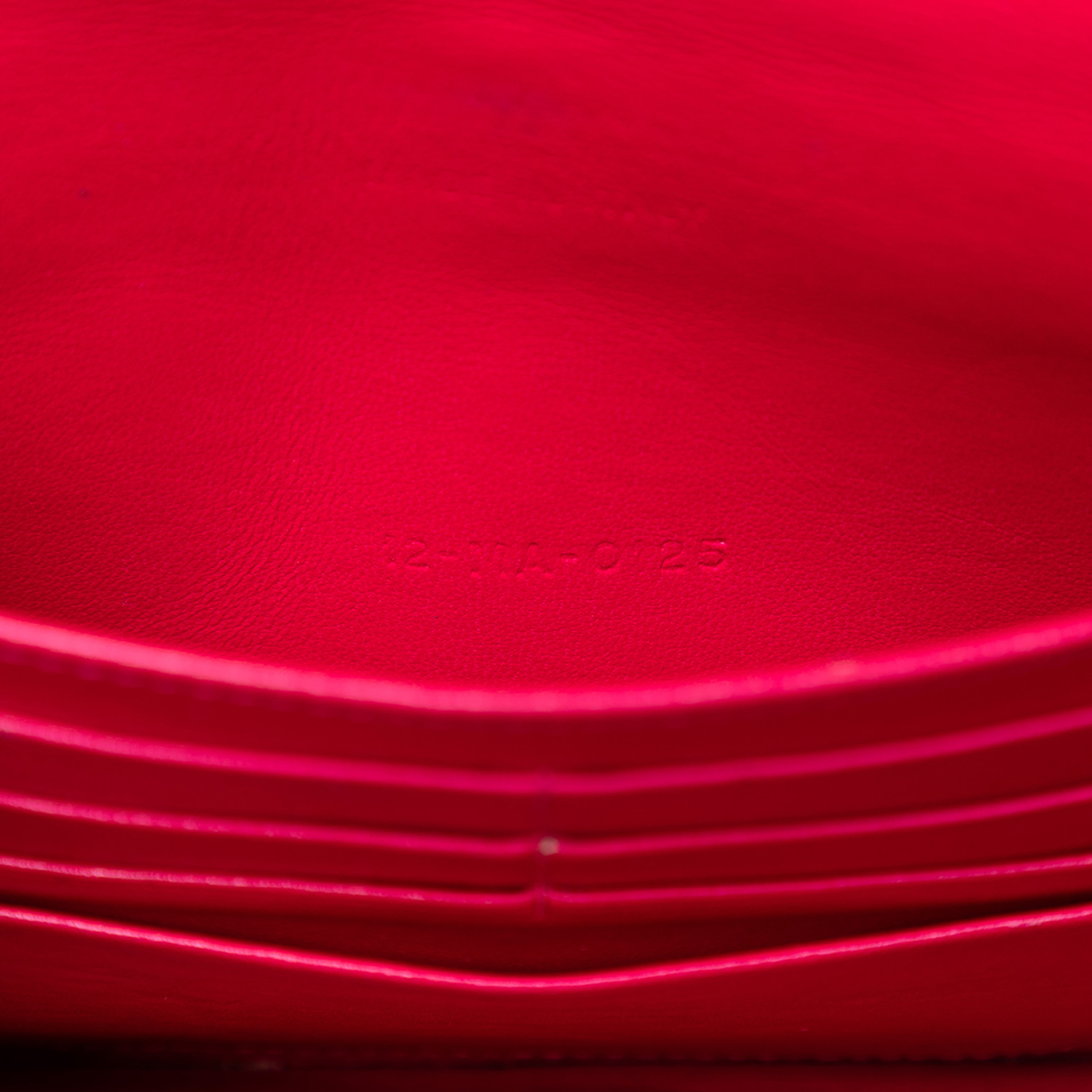 Dior Patent Cannage Miss Dior Promenade Crossbody, från Luxclusif, i färgen red. Klicka för att öppna bilden i stort format