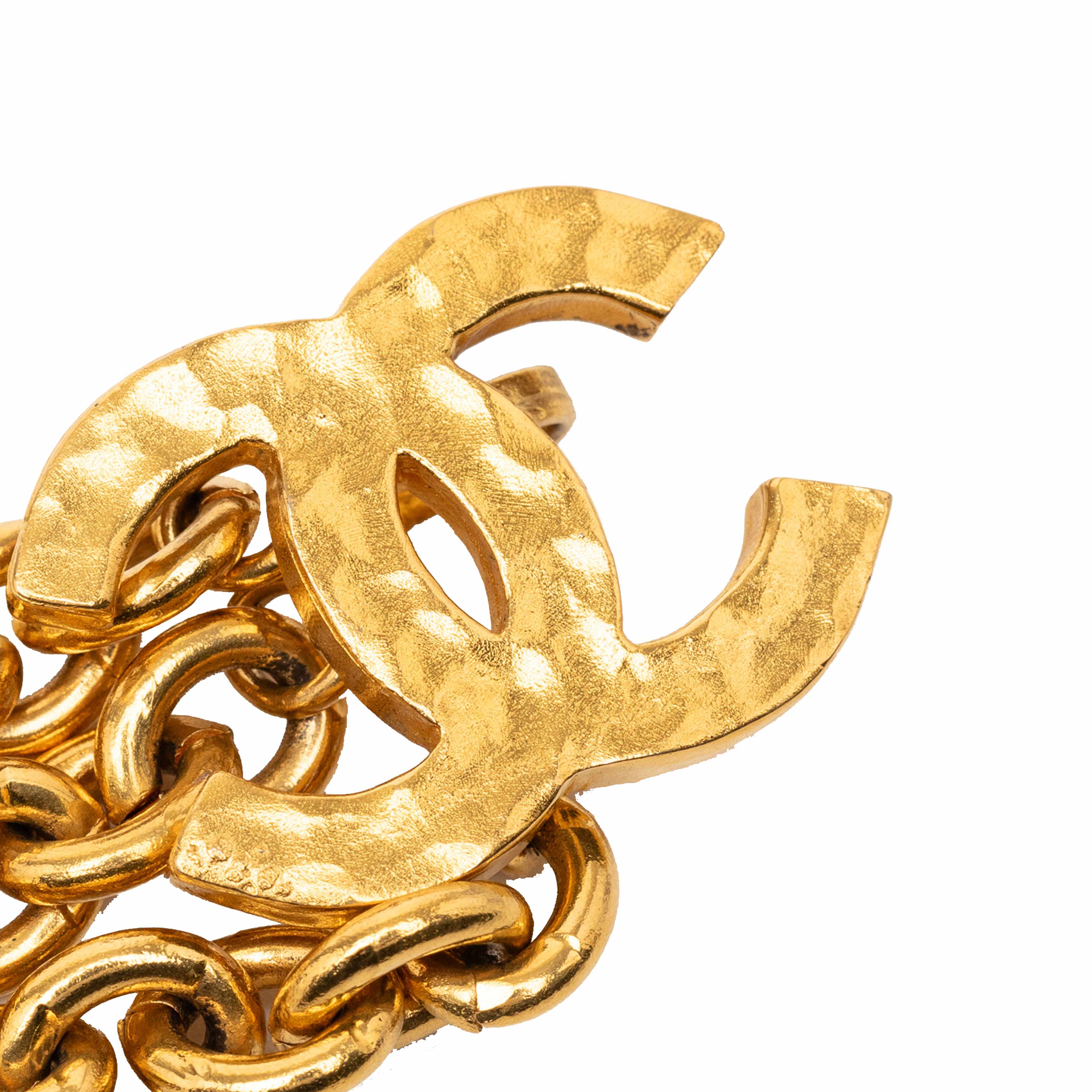 Chanel Gold Plated Triple Cc Chain Belt, från Luxclusif, i färgen gold. Klicka för att öppna bilden i stort format