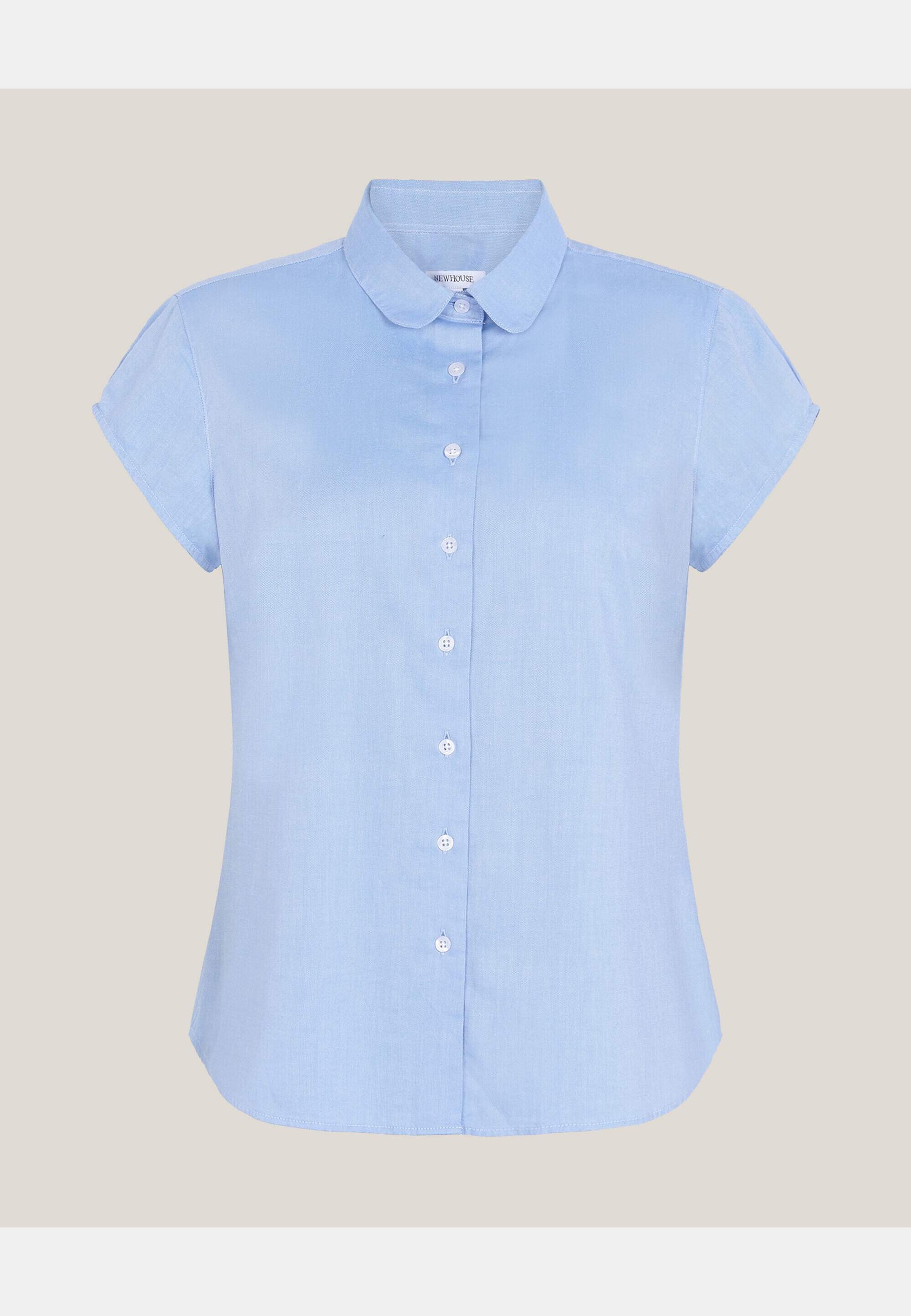 Vera Shirt, från Newhouse, i färgen ljusblå. Klicka för att öppna bilden i stort format