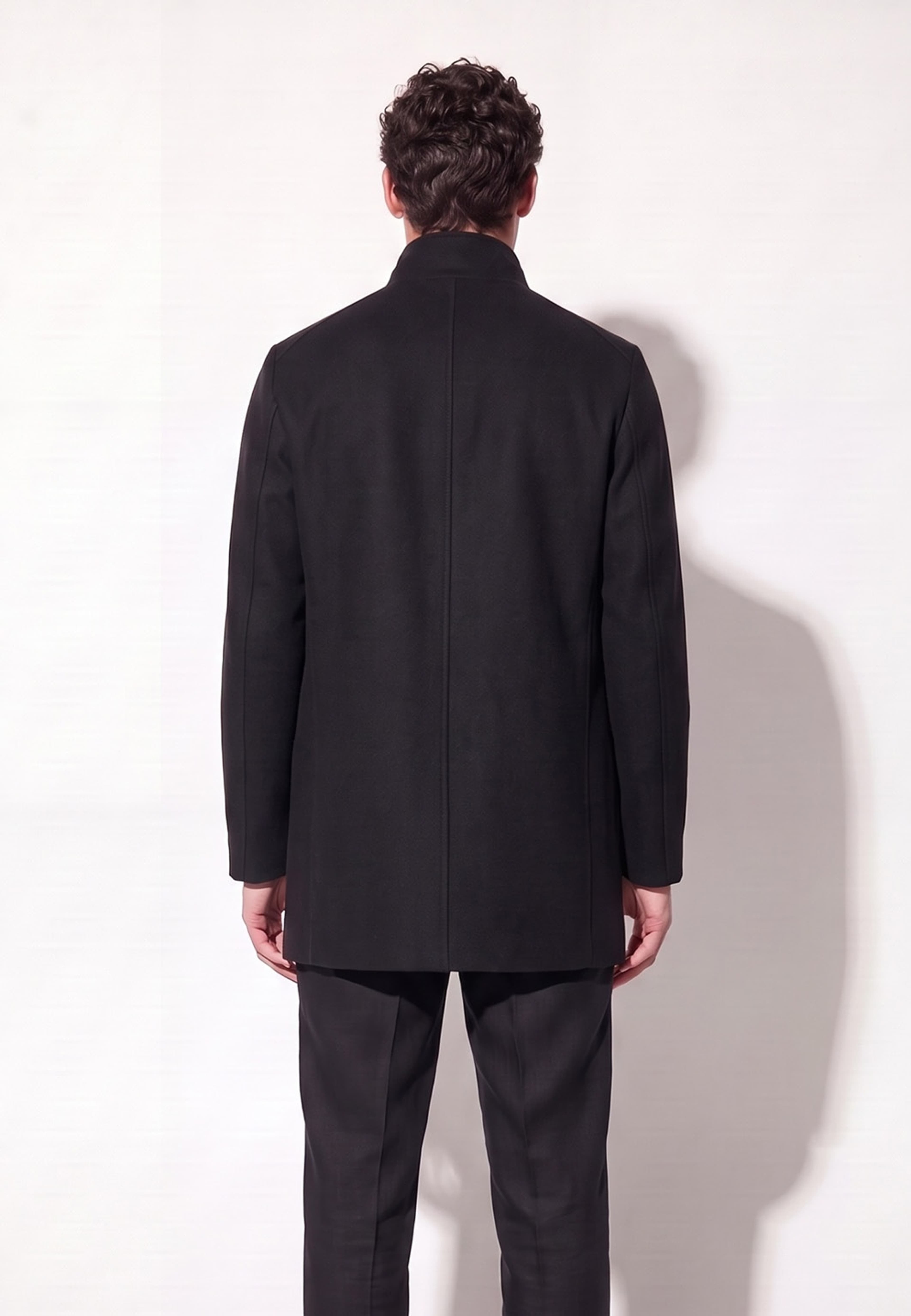 Valentin Coat, från ROCKANDBLUE, i färgen black. Klicka för att öppna bilden i stort format