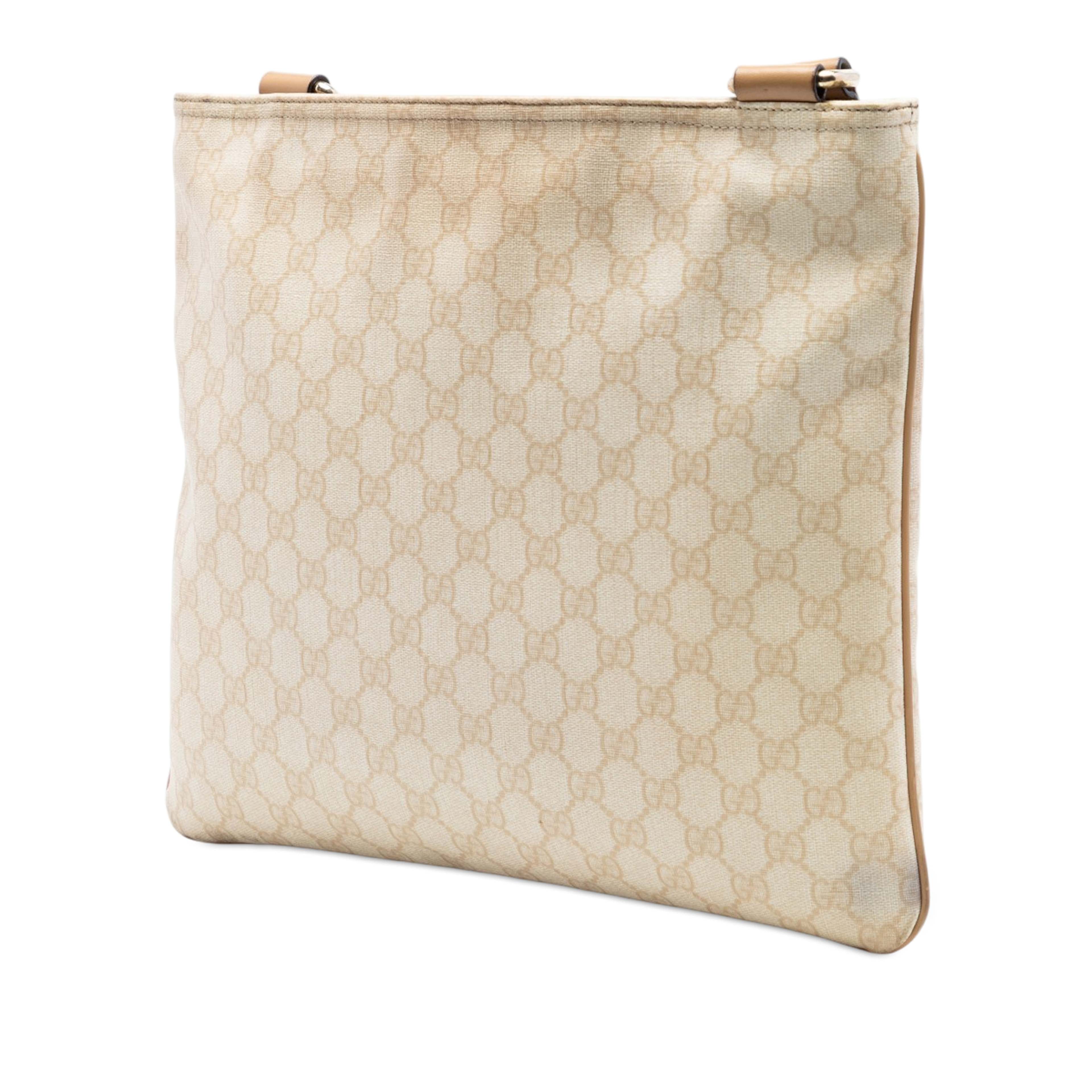 Gucci Gg Supreme Crossbody, från Luxclusif, i färgen vit. Klicka för att öppna bilden i stort format
