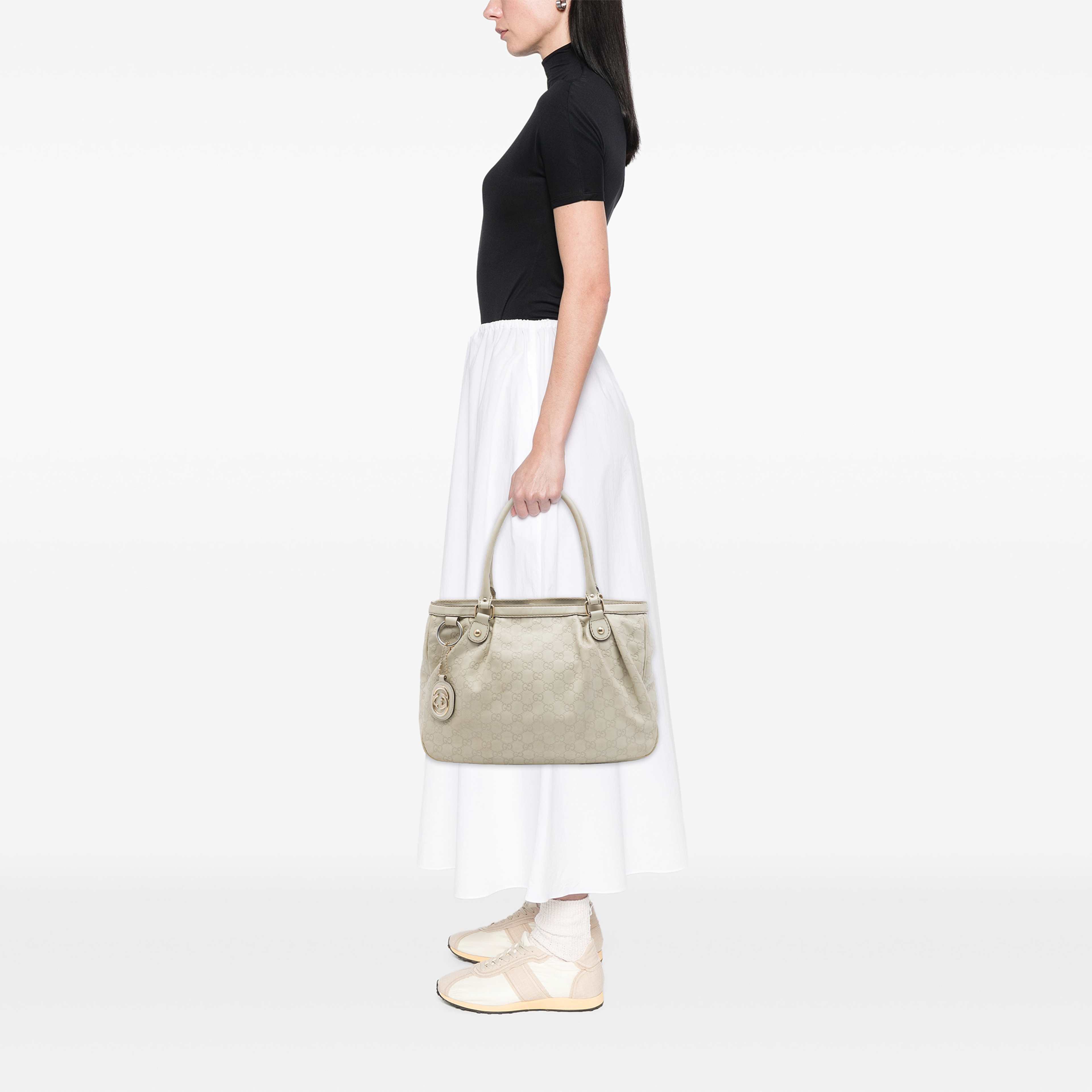 Gucci Guccissima Sukey Tote, från Luxclusif, i färgen brun. Klicka för att öppna bilden i stort format