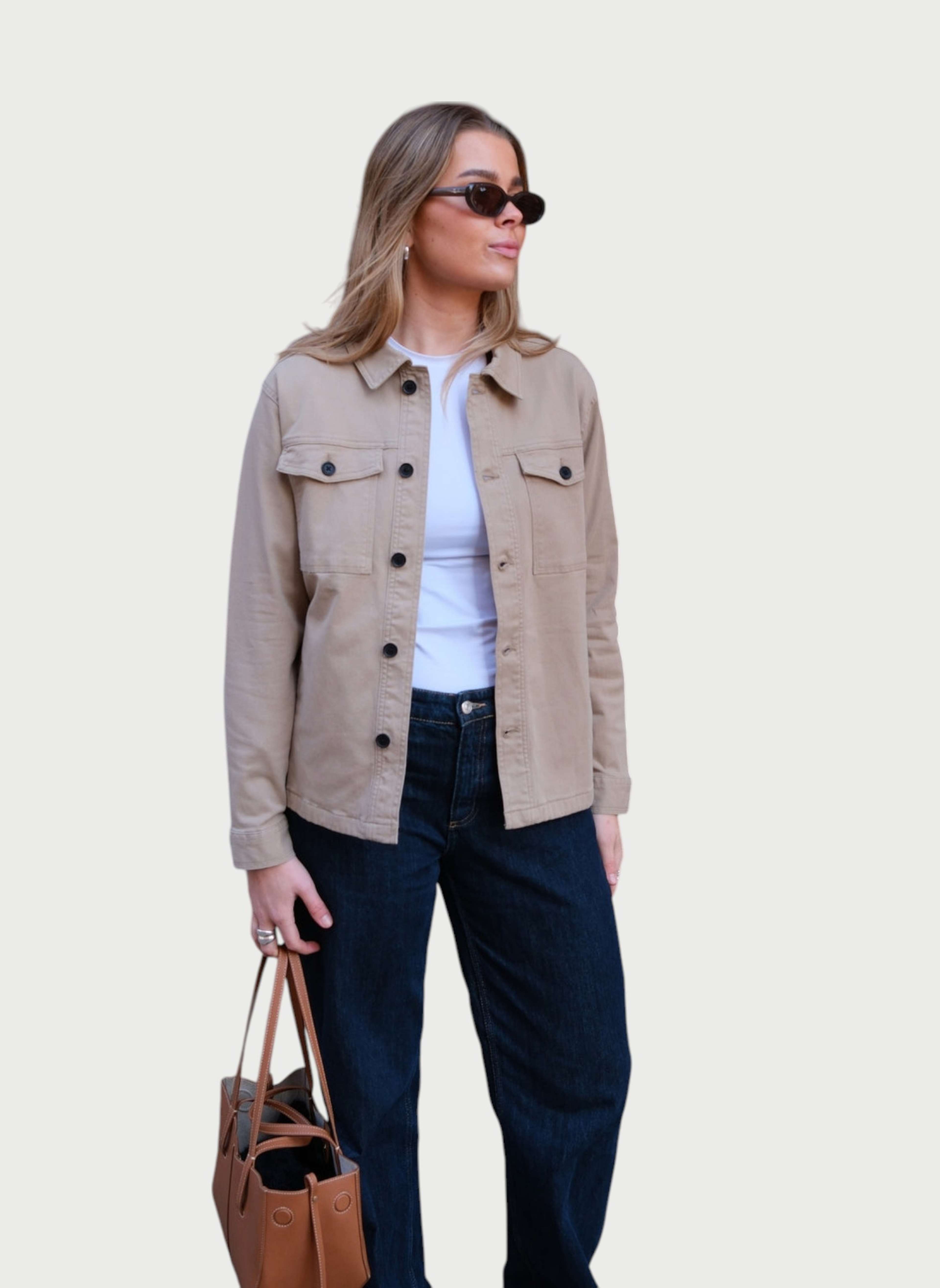 Twill Overshirt, från TeeShoppen, i färgen beige. Klicka för att öppna bilden i stort format