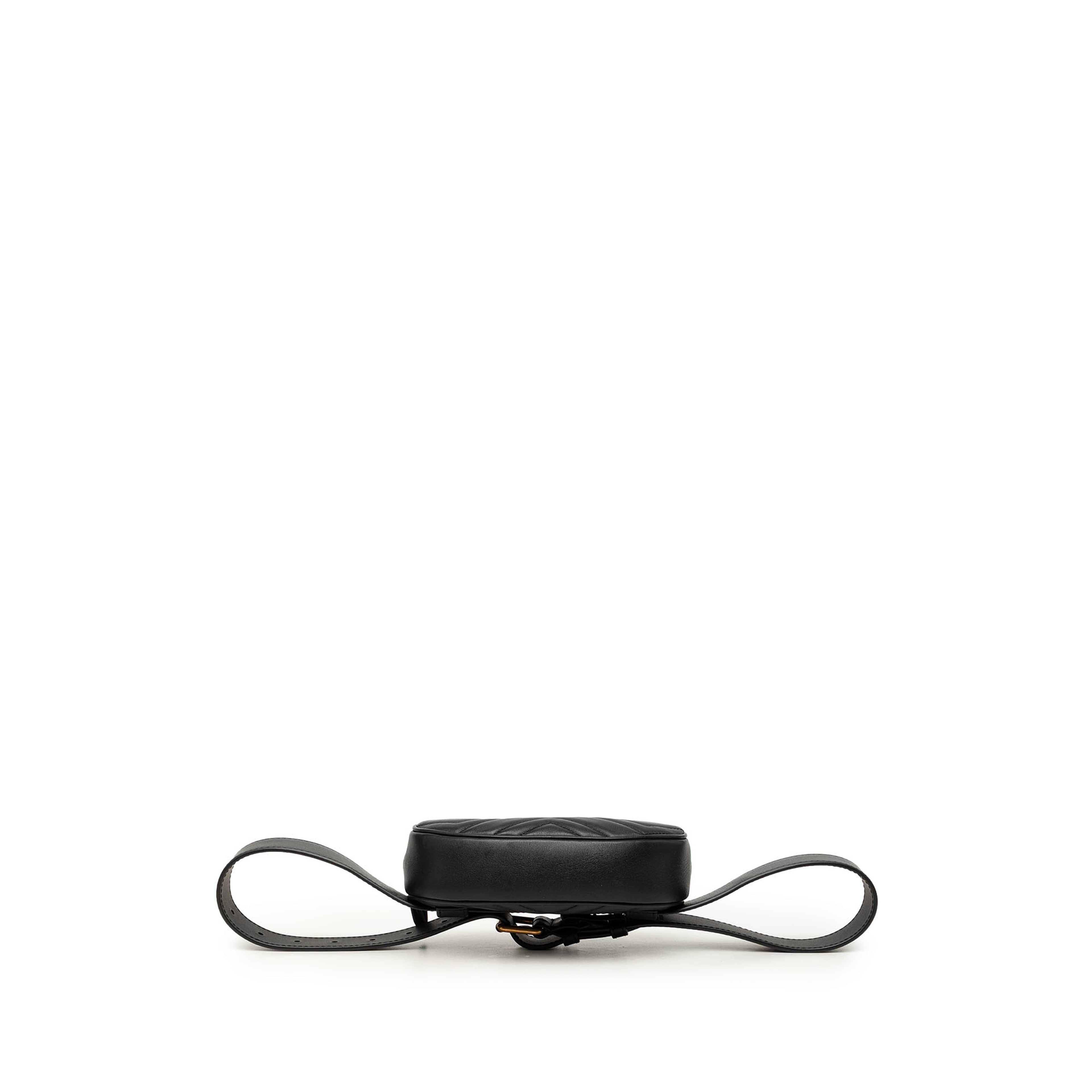 Gucci Gg Marmont Matelasse Calfskin Belt Bag, från Luxclusif, i färgen svart. Klicka för att öppna bilden i stort format
