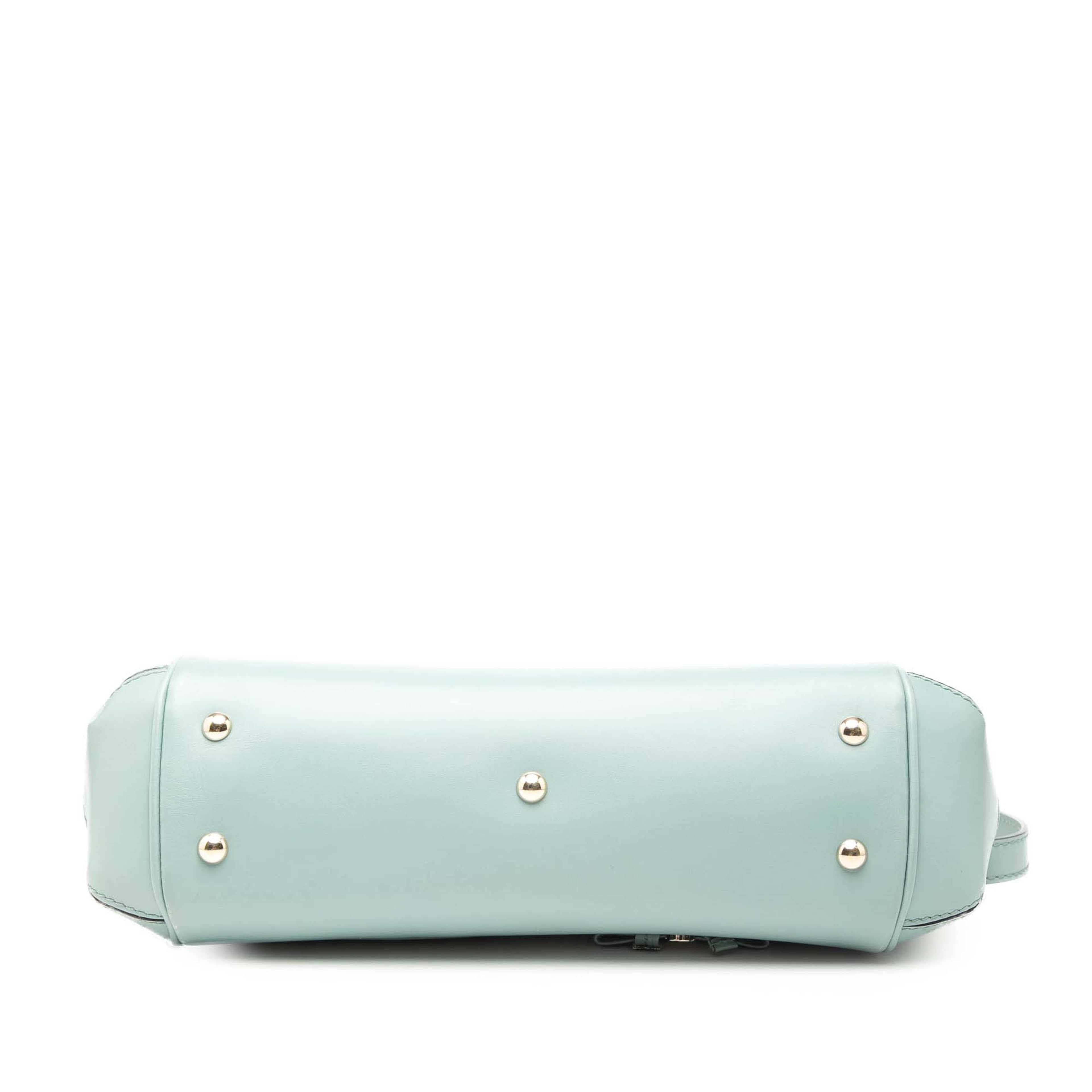 Gucci Gg Canvas Mayfair Satchel, från Luxclusif, i färgen beige. Klicka för att öppna bilden i stort format