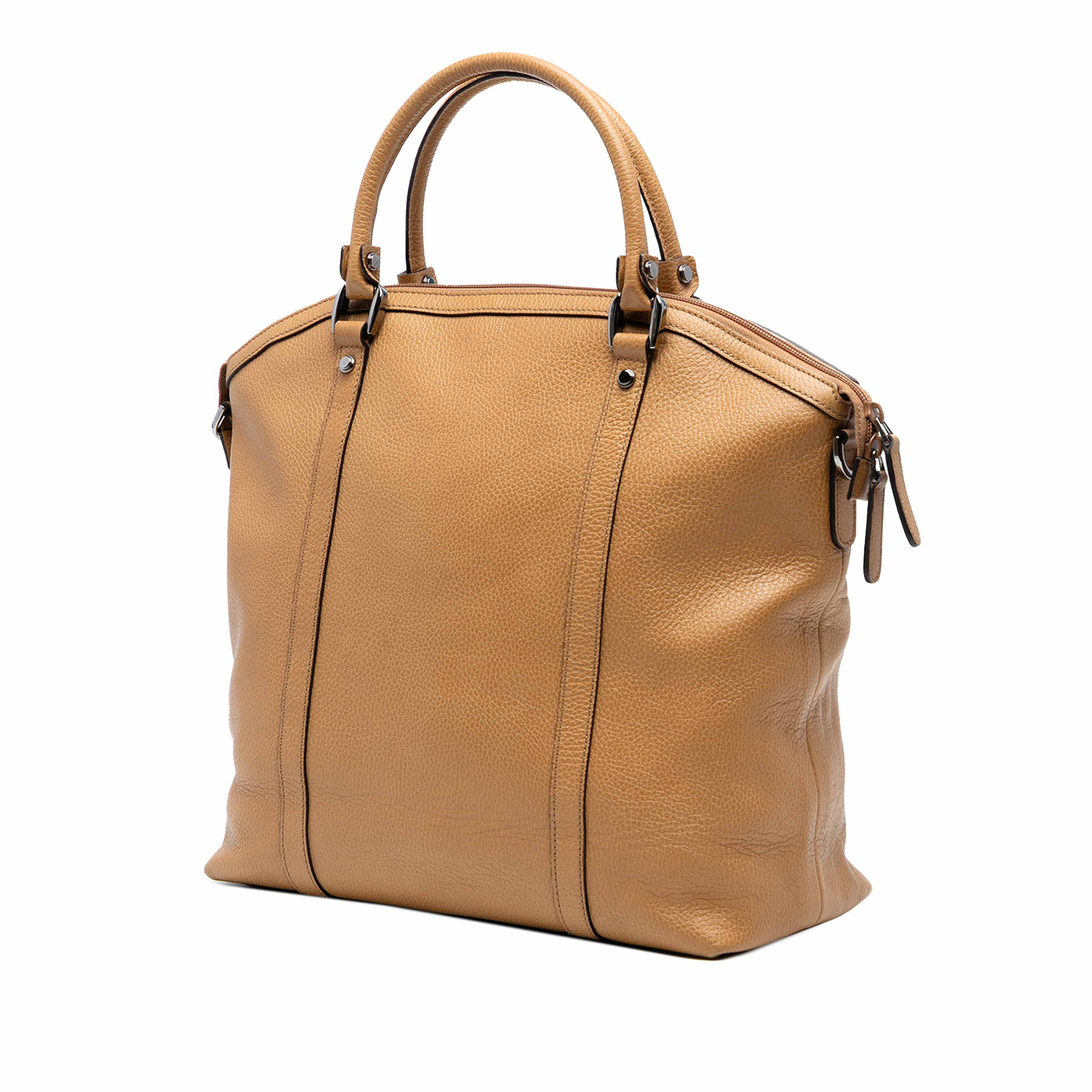 Gucci Large Leather Gg Charm Dome Satchel, från Luxclusif, i färgen light brown. Klicka för att öppna bilden i stort format