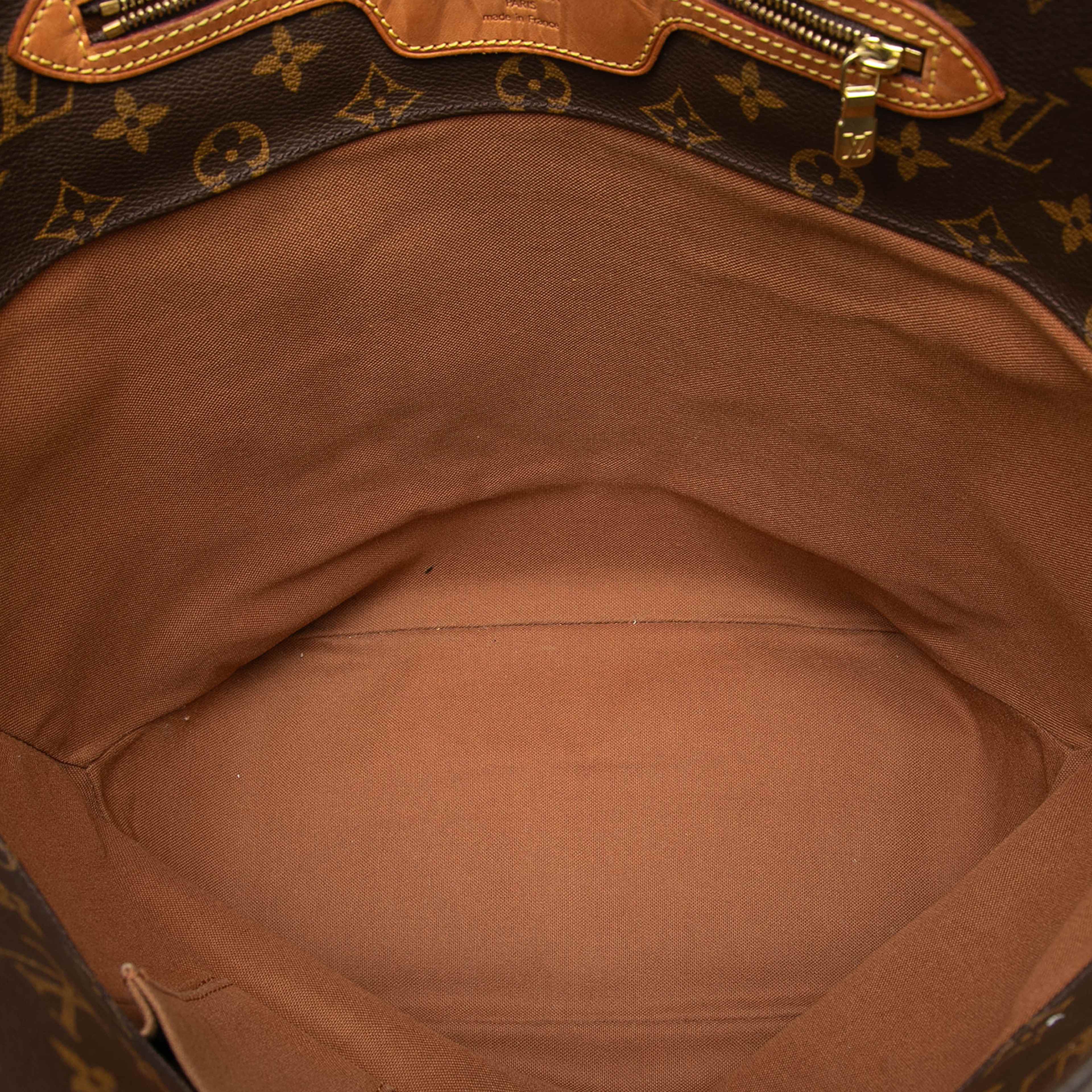 Louis Vuitton Monogram Sac Shopping, från Luxclusif, i färgen brown. Klicka för att öppna bilden i stort format