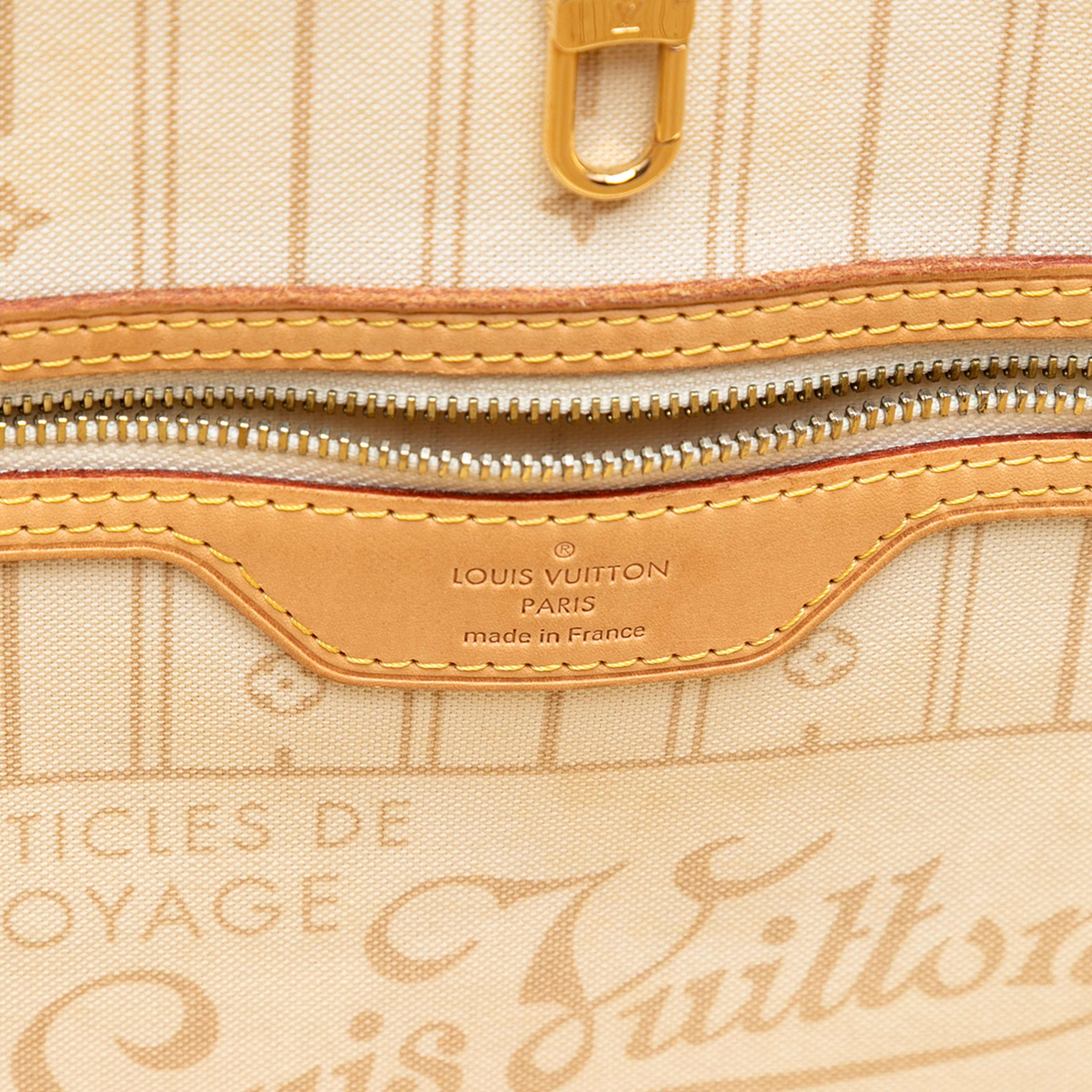 Louis Vuitton Damier Azur Neverfull Gm, från Luxclusif, i färgen white. Klicka för att öppna bilden i stort format