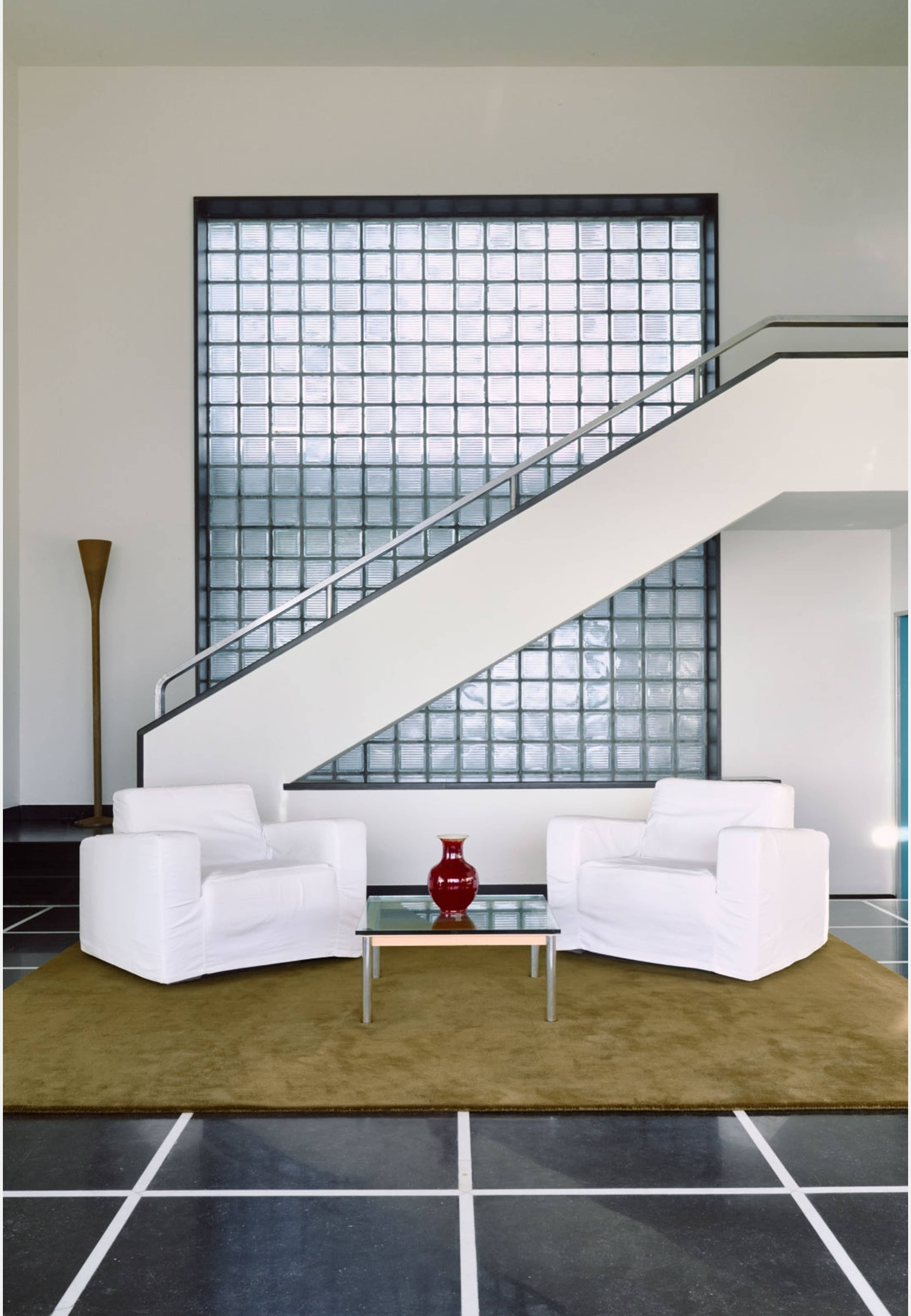 Solid Wool Green Umber, från Layered, i färgen green umber. Klicka för att öppna bilden i stort format