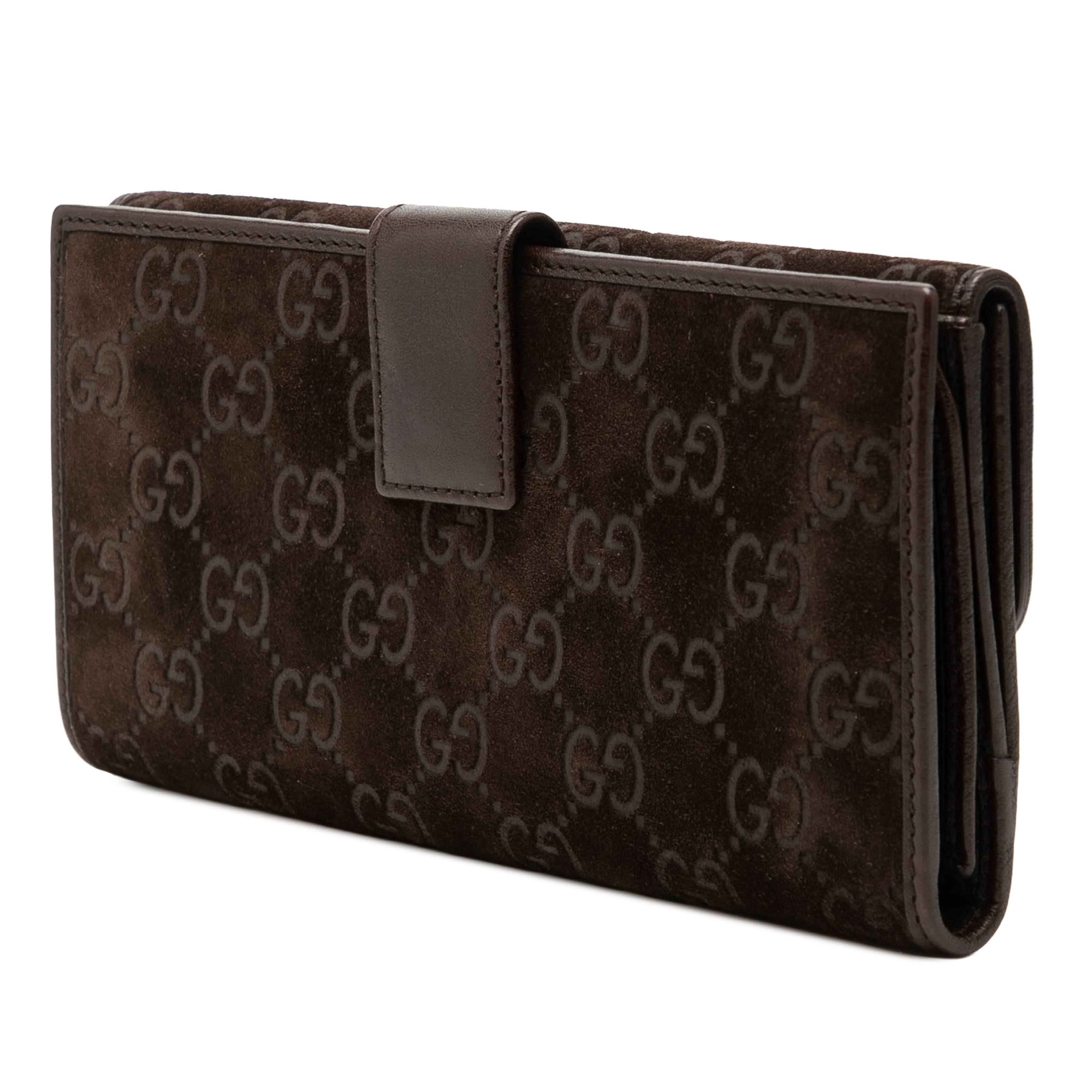 Gucci Gg Suede Pelham Continental Long Wallet, från Luxclusif, i färgen dark brown. Klicka för att öppna bilden i stort format