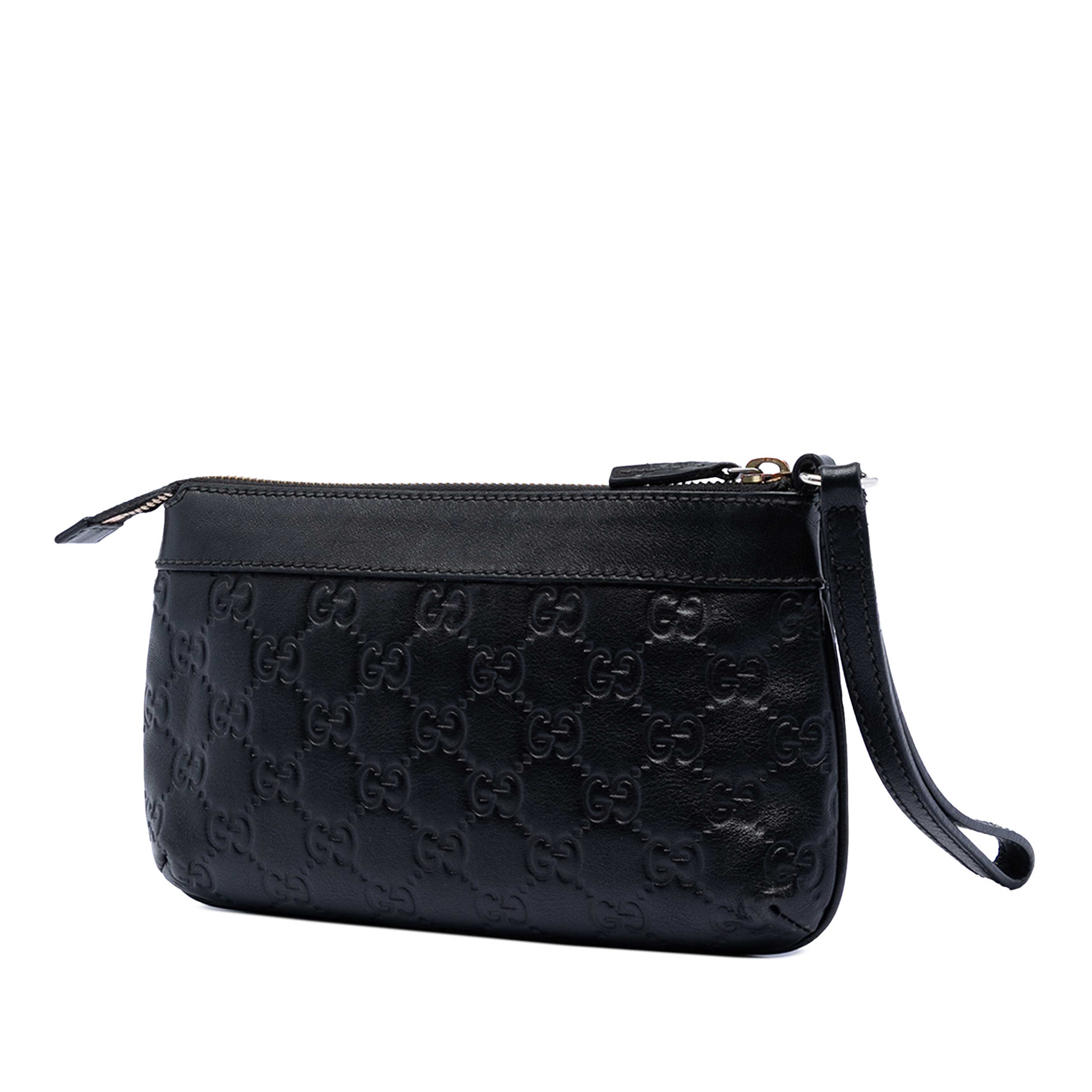 Gucci Guccissima New Britt Wristlet Pouch, från Luxclusif, i färgen black. Klicka för att öppna bilden i stort format