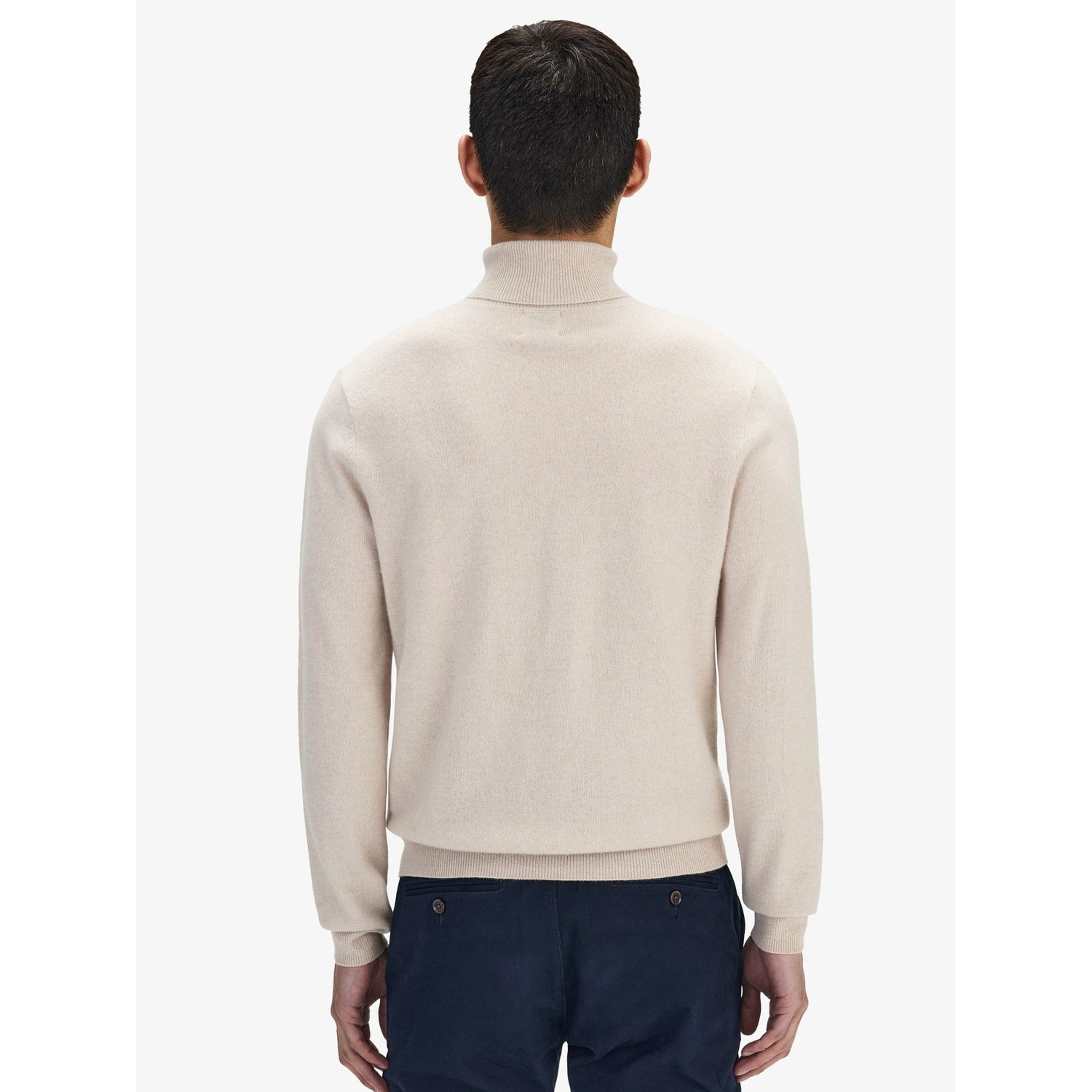Cashmere Turtleneck Levi