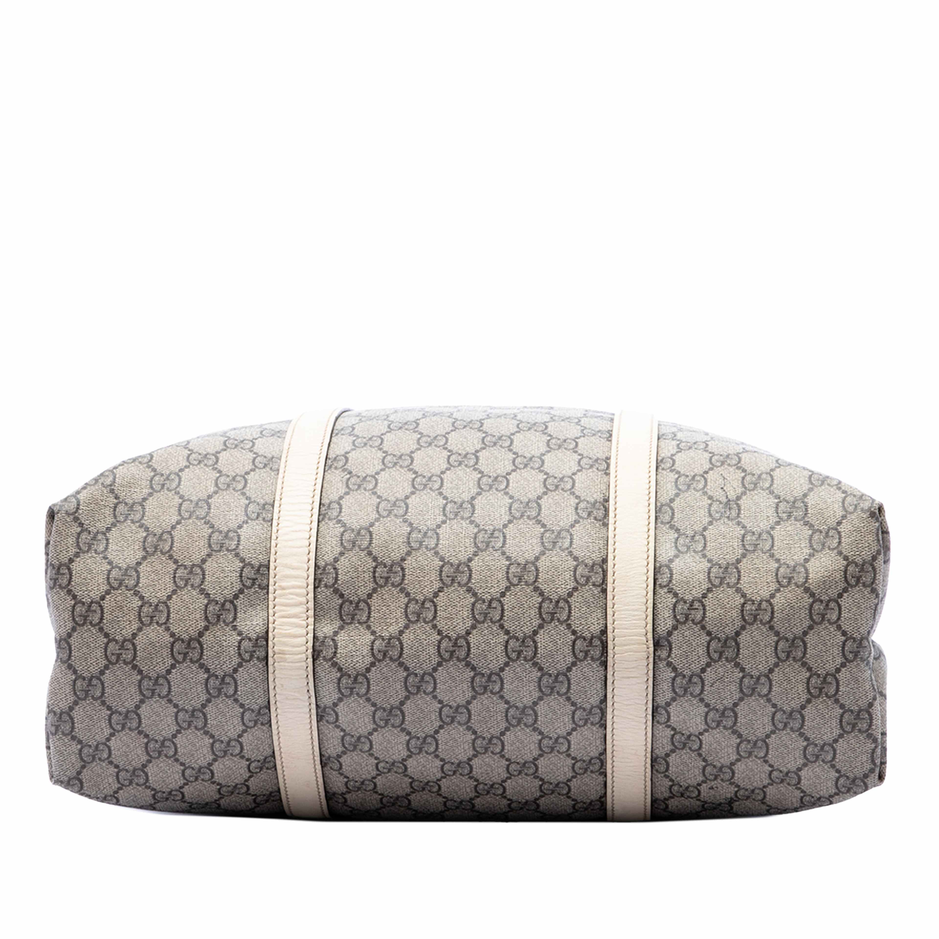 Gucci Gg Supreme Joy Vertical Tote, från Luxclusif, i färgen beige. Klicka för att öppna bilden i stort format