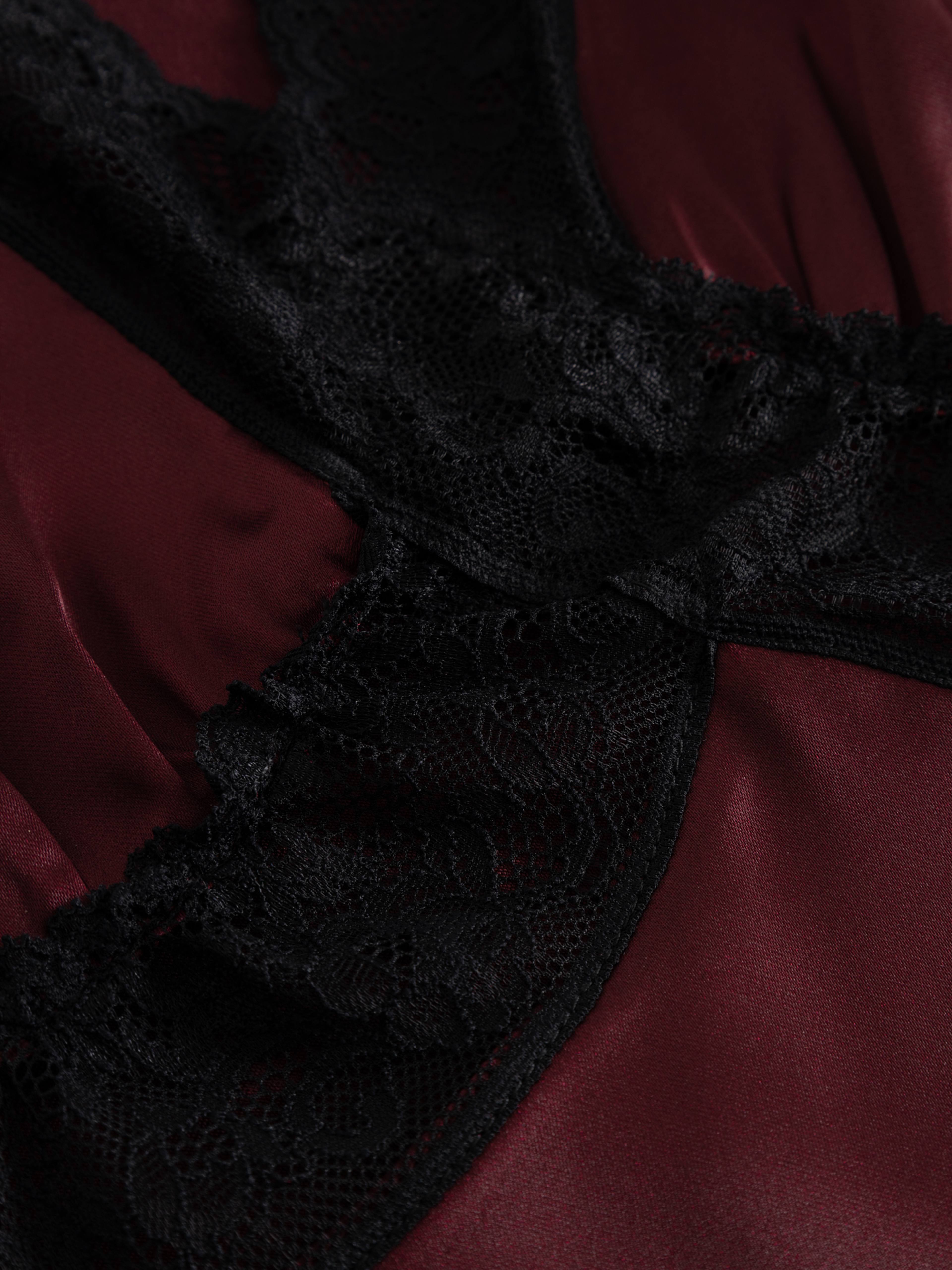 Laurentina Blouse - Dusty Mahogany, från Noella, i färgen dusty mahogany. Klicka för att öppna bilden i stort format