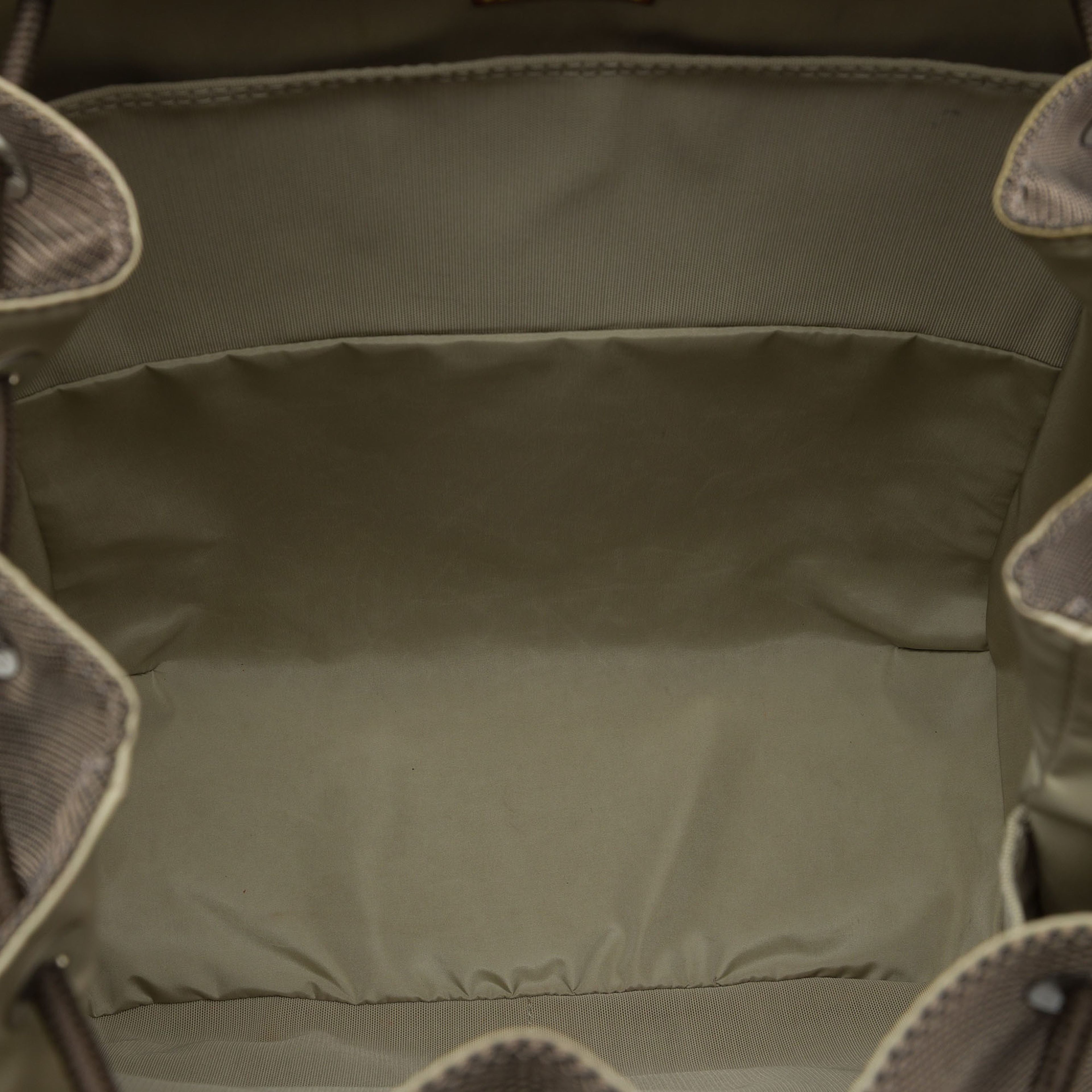 Louis Vuitton Damier Geant Pionnier, från Luxclusif, i färgen brun. Klicka för att öppna bilden i stort format
