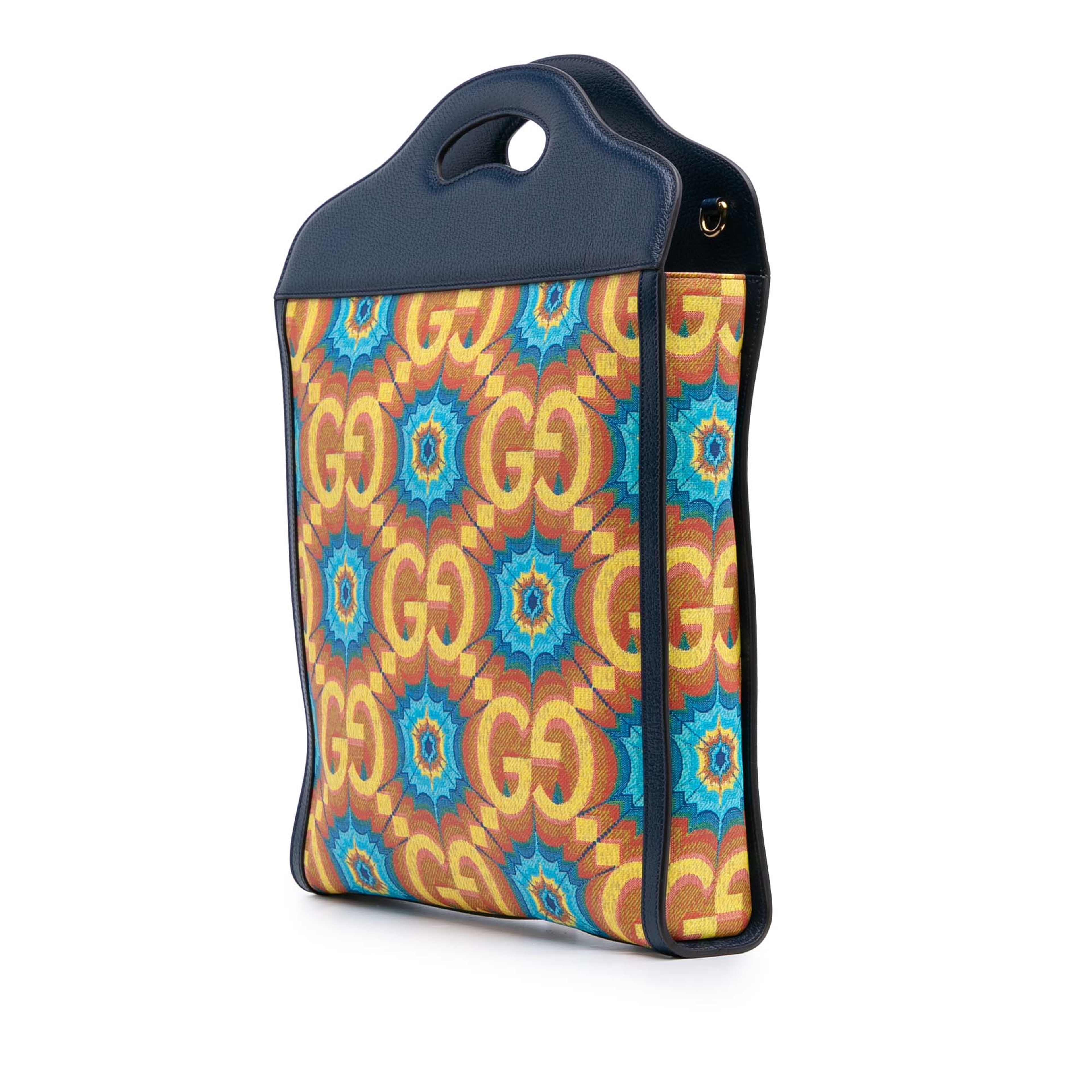 Gucci Gg Supreme Kaleidoscope Tote, från Luxclusif, i färgen blue. Klicka för att öppna bilden i stort format