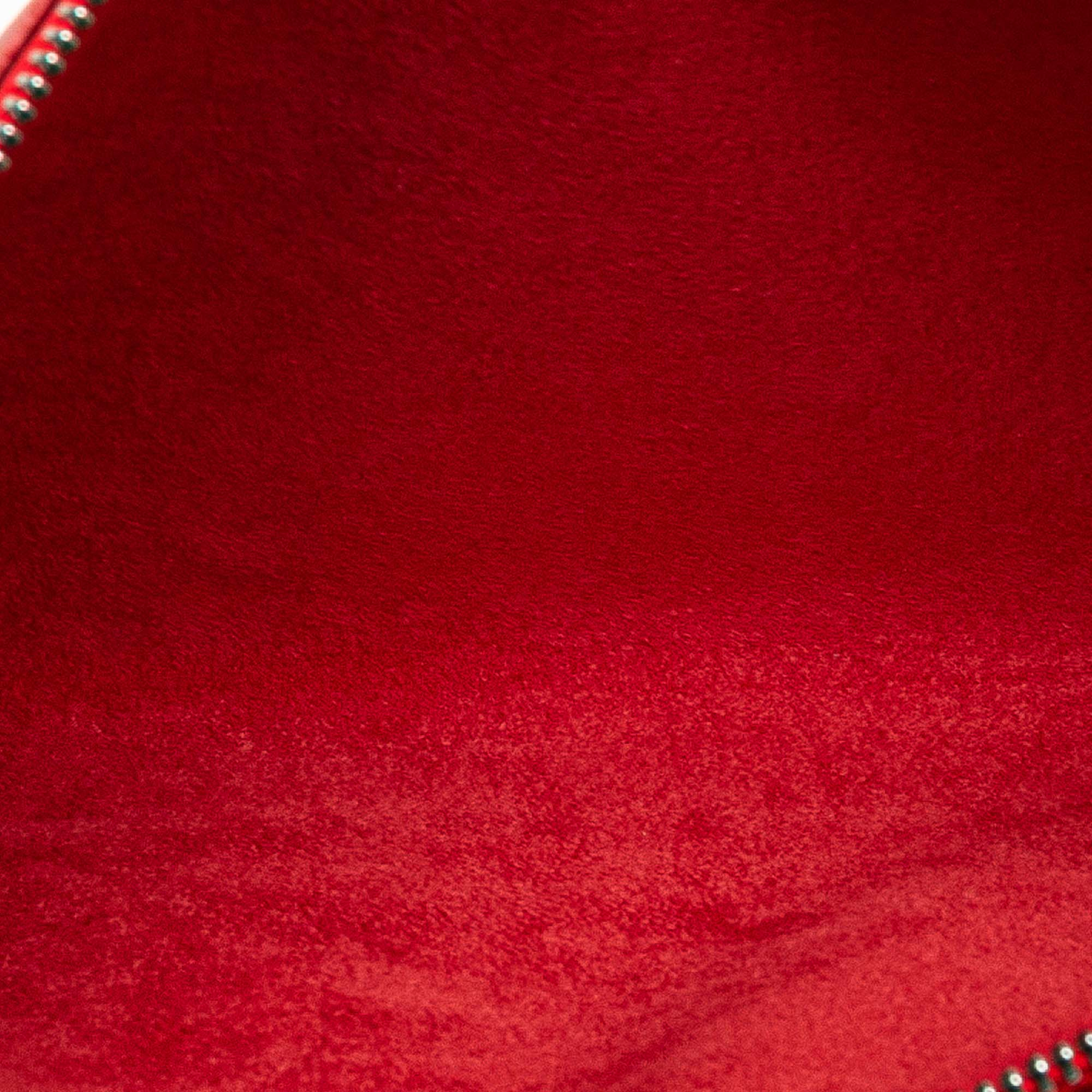 Louis Vuitton Epi Pochette Accessoires, från Luxclusif, i färgen red. Klicka för att öppna bilden i stort format