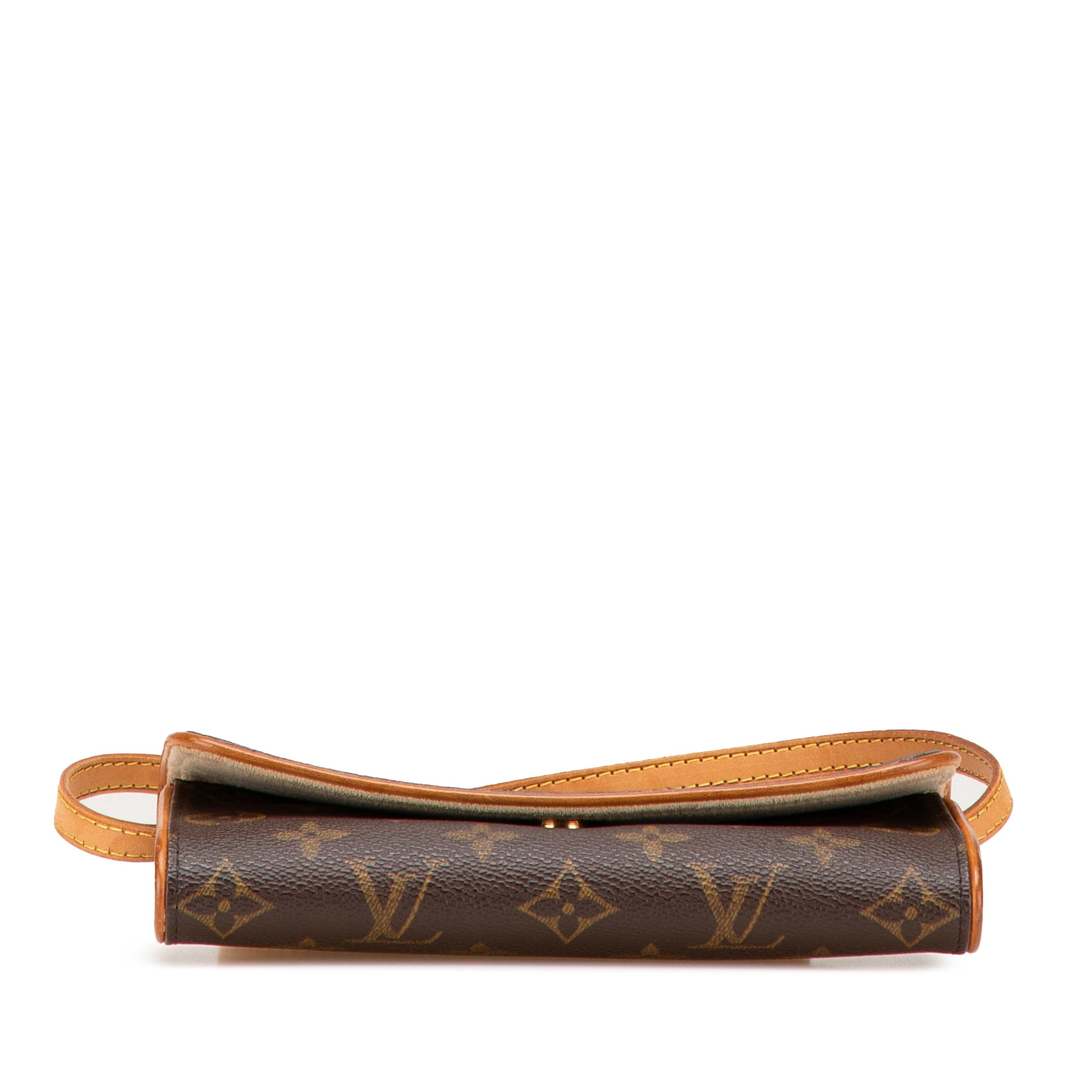 Louis Vuitton Monogram Pochette Twin Pm, från Luxclusif, i färgen brown. Klicka för att öppna bilden i stort format