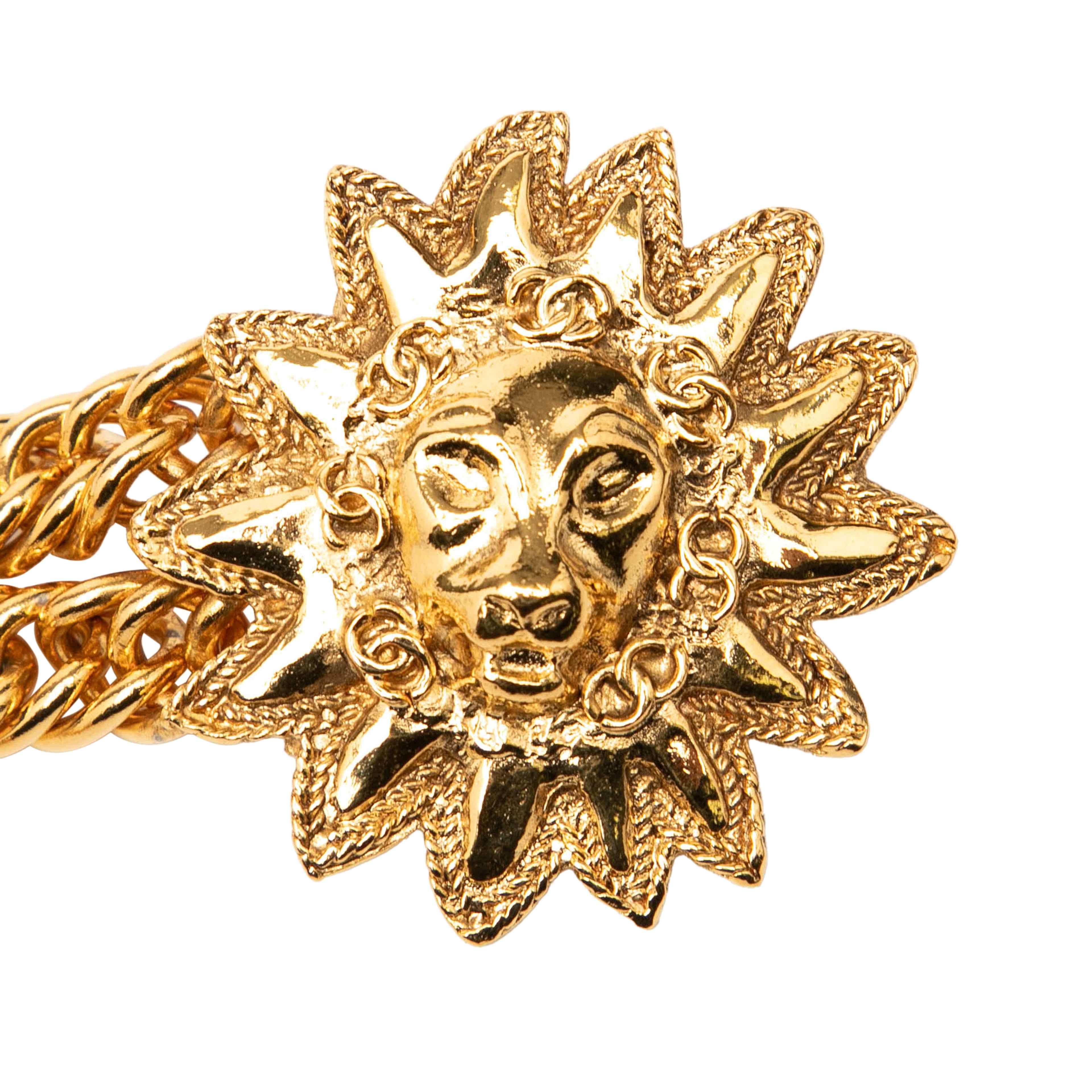 Chanel Cc Gold Plated Double Sun Chain Link Belt, från Luxclusif, i färgen gold. Klicka för att öppna bilden i stort format