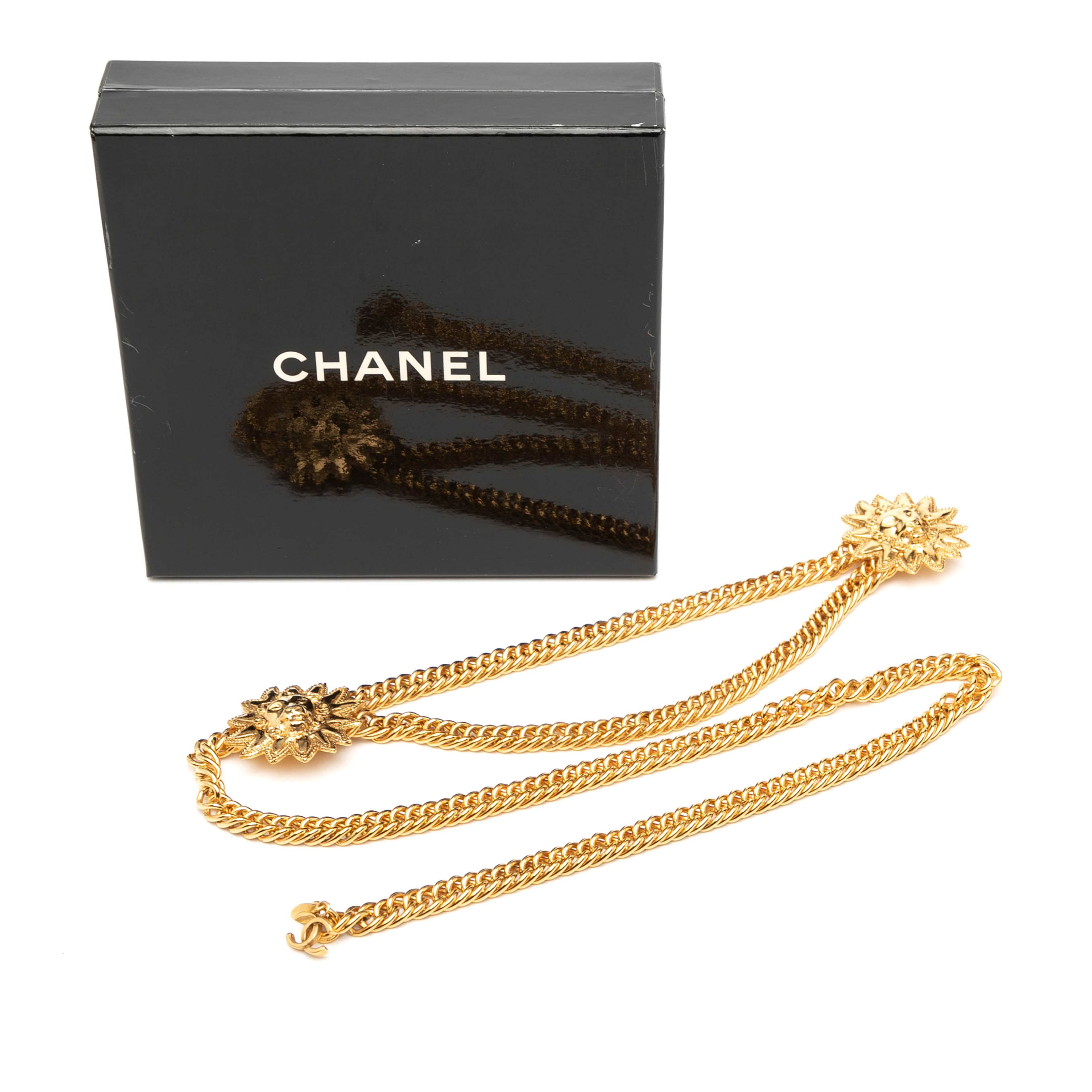 Chanel Cc Gold Plated Double Sun Chain Link Belt, från Luxclusif, i färgen gold. Klicka för att öppna bilden i stort format