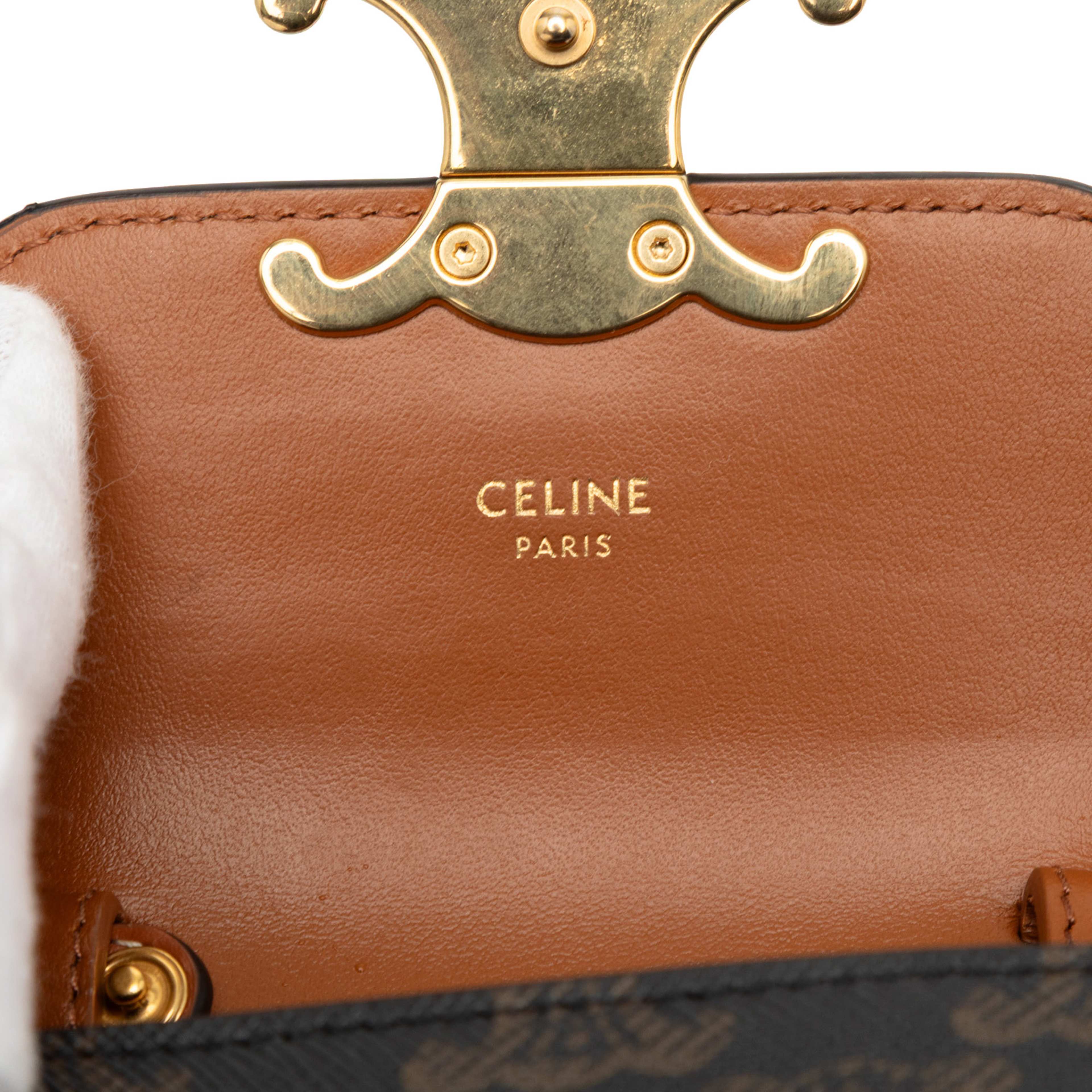 Celine Mini Triomphe Coated Canvas Triomphe Crossbody, från Luxclusif, i färgen dark brown. Klicka för att öppna bilden i stort format
