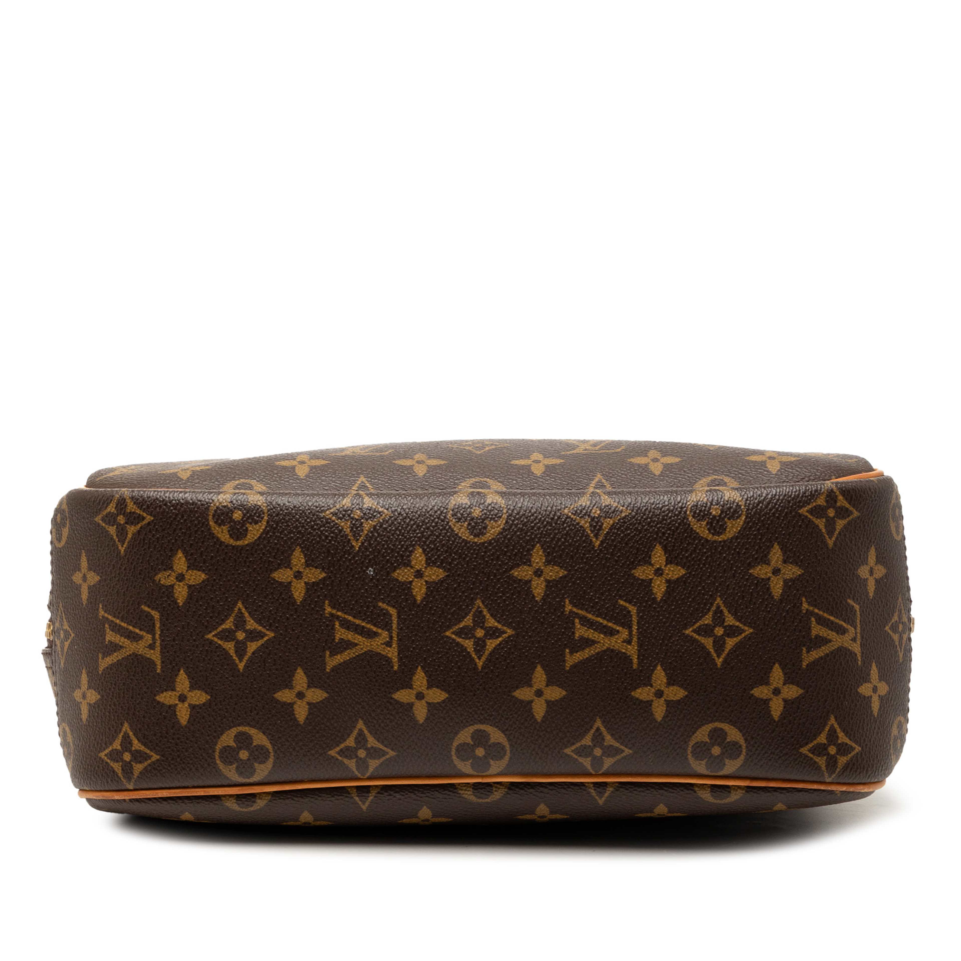 Louis Vuitton Monogram Trouville, från Luxclusif, i färgen brown. Klicka för att öppna bilden i stort format