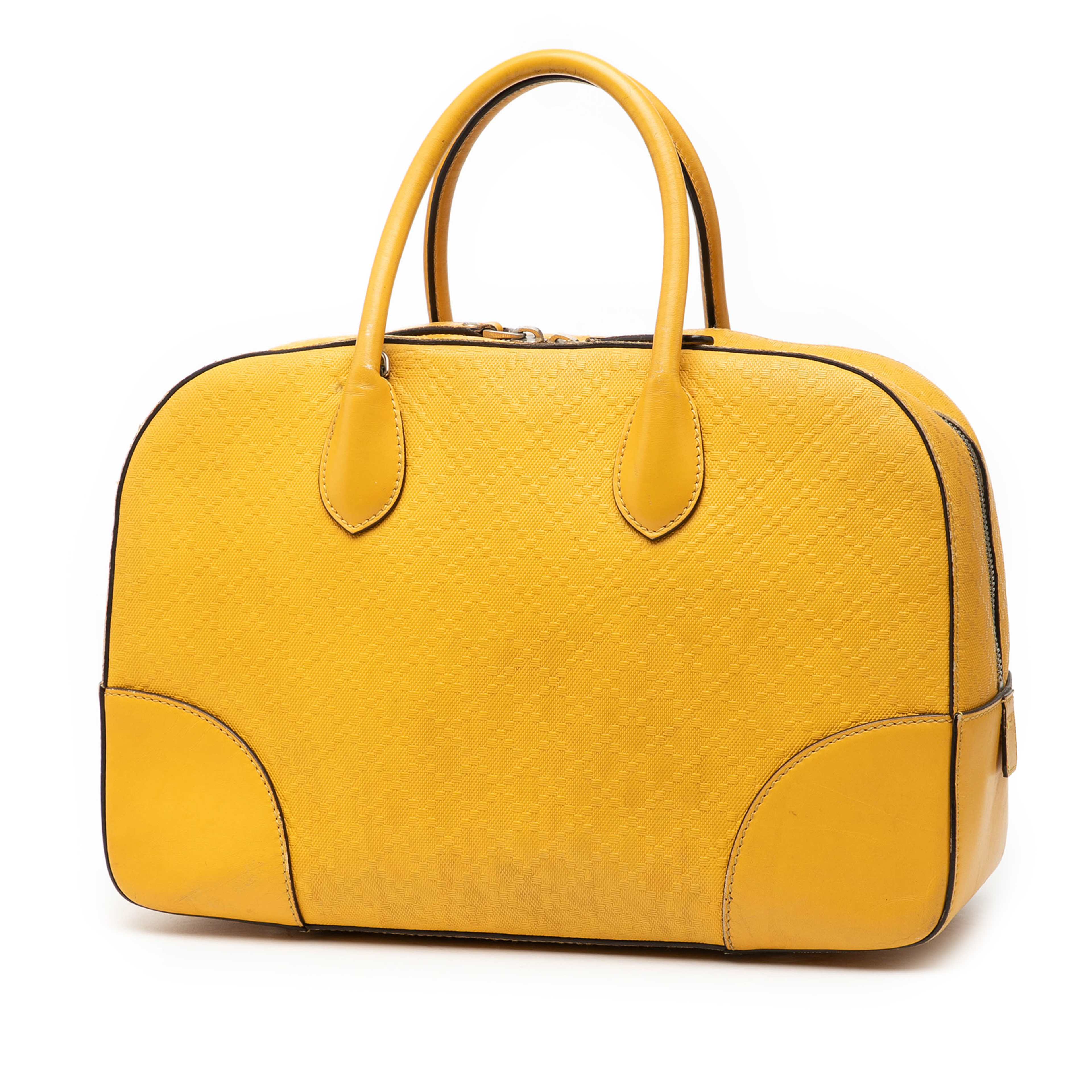 Gucci Diamante Bright Leather Satchel, från Luxclusif, i färgen mustard. Klicka för att öppna bilden i stort format