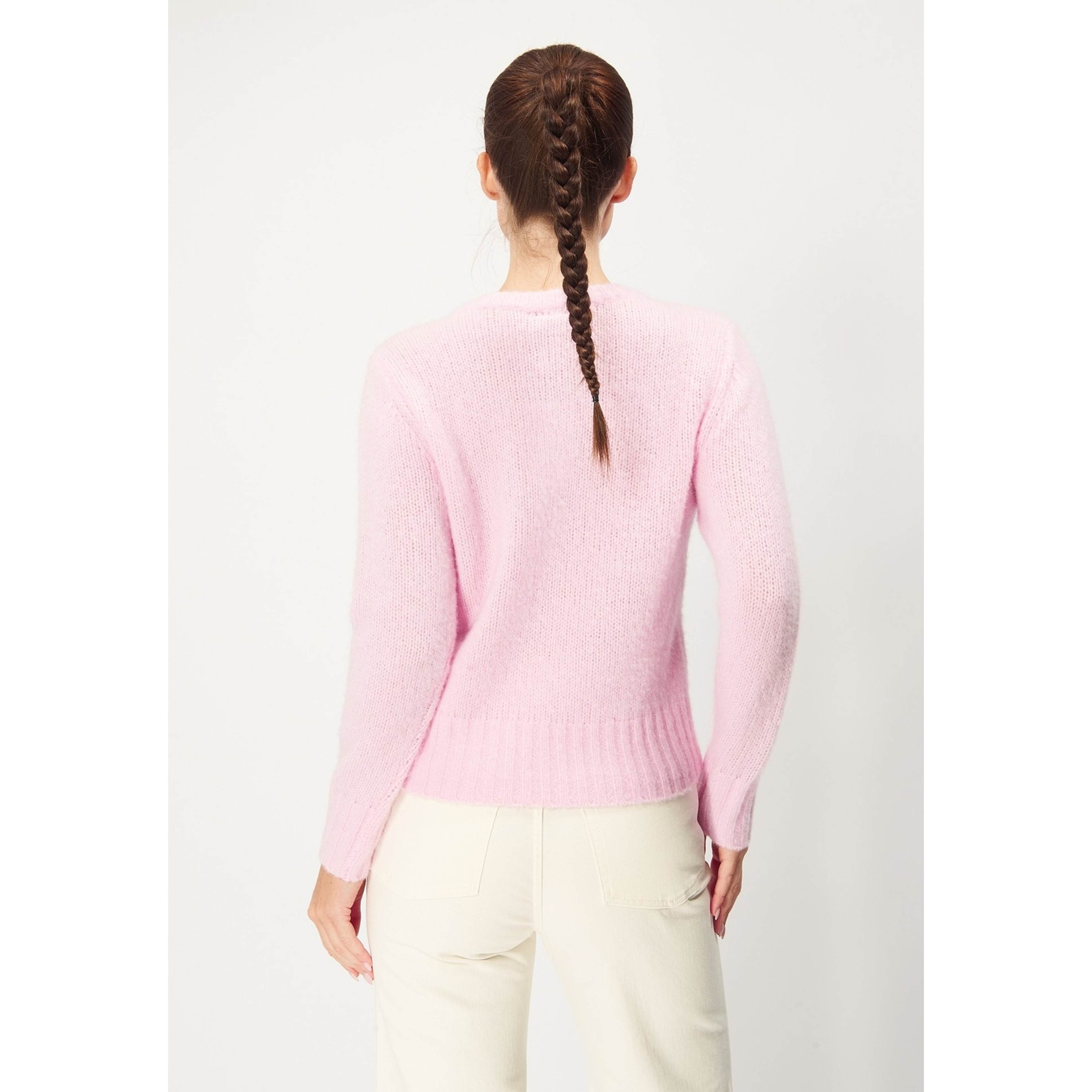 Lilian Jumper