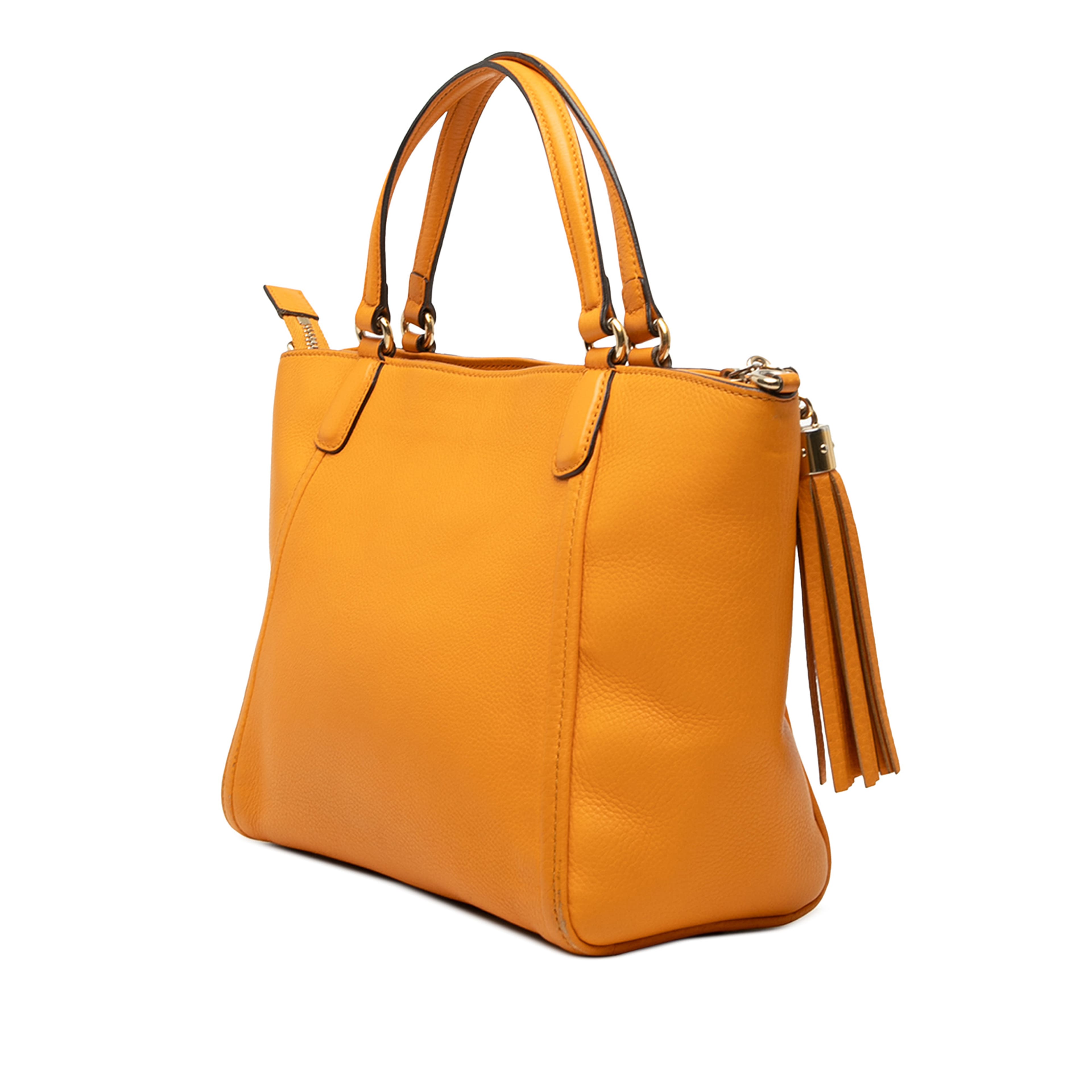 Gucci Small Calfskin Soho Cellarius Satchel, från Luxclusif, i färgen yellow. Klicka för att öppna bilden i stort format