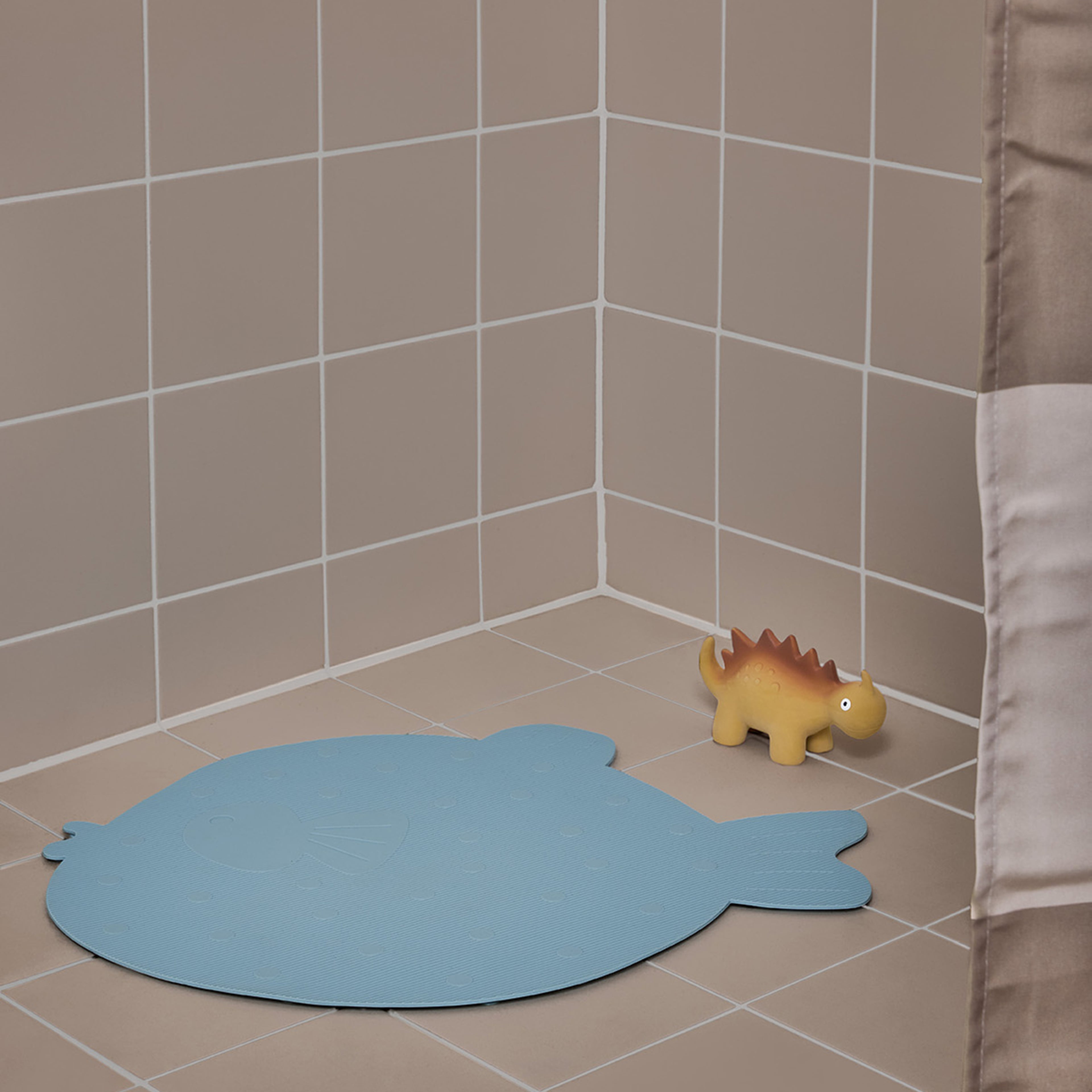 Billy Dino Teether, från OYOY Mini, i färgen light rubber. Klicka för att öppna bilden i stort format