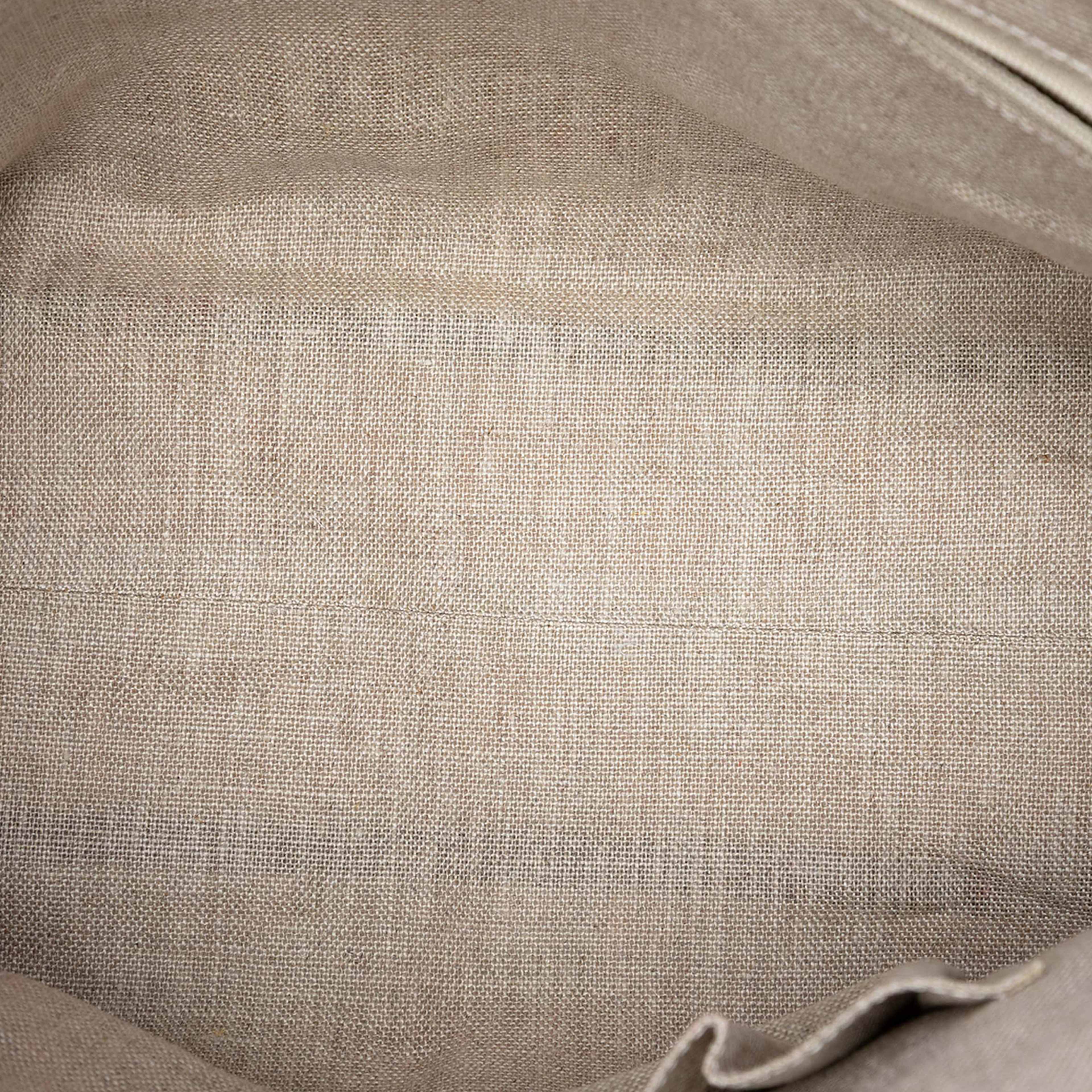 Gucci Large Microguccissima Dome Satchel, från Luxclusif, i färgen pink. Klicka för att öppna bilden i stort format
