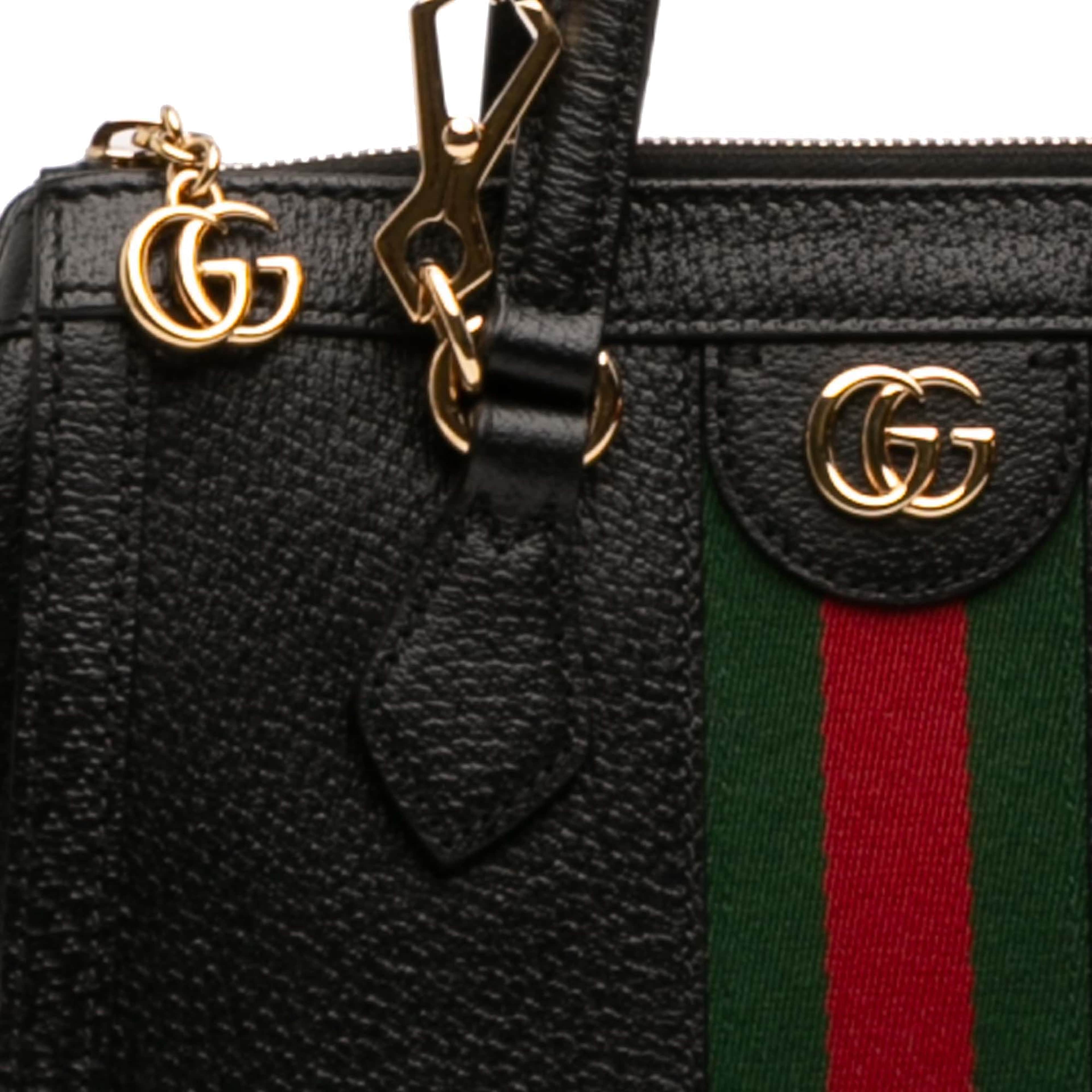 Gucci Small Leather Web Ophidia Satchel, från Luxclusif, i färgen black. Klicka för att öppna bilden i stort format