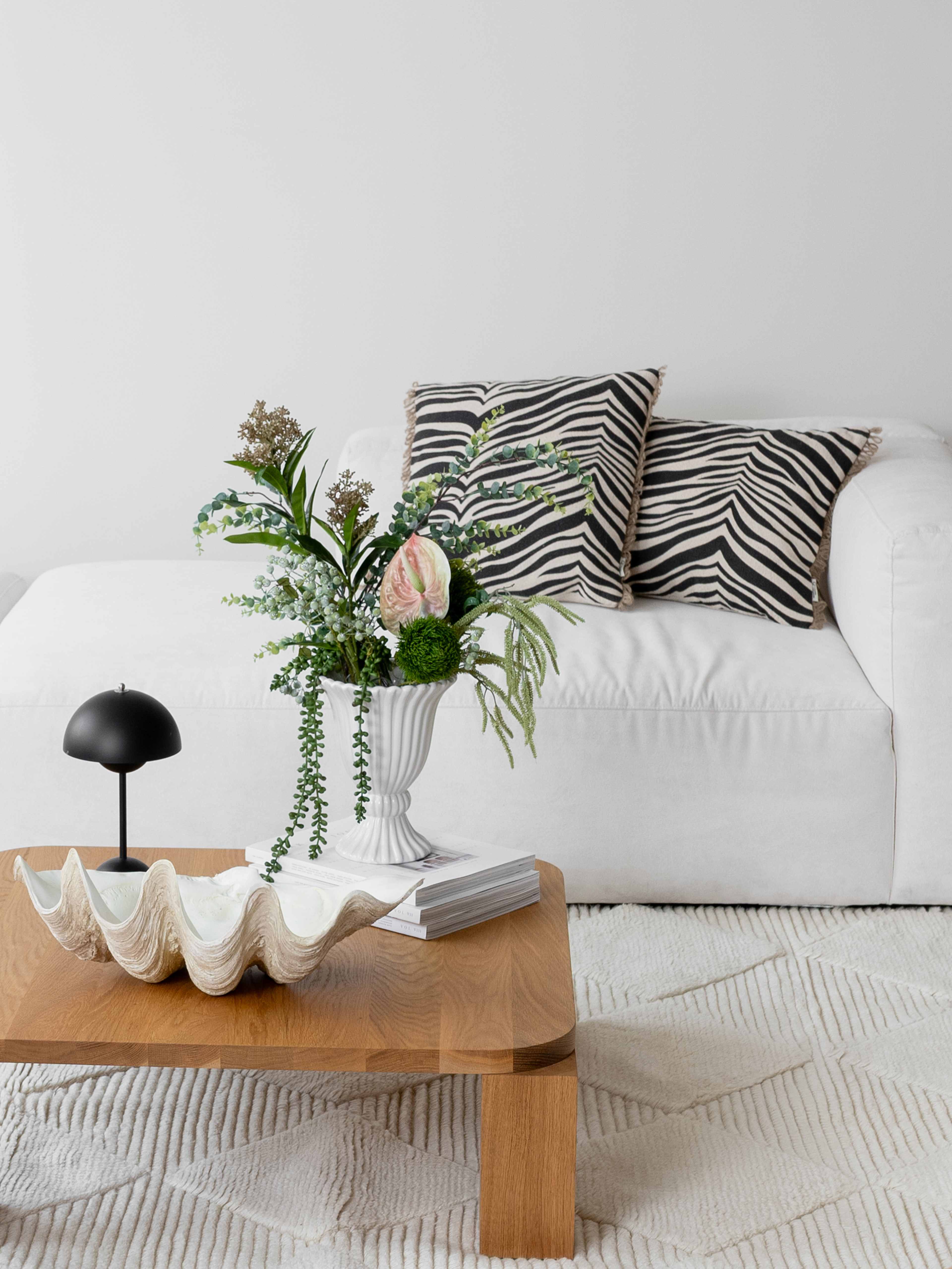 Kudde Zebra 50x50cm, från Classic Collection, i färgen svart. Klicka för att öppna bilden i stort format