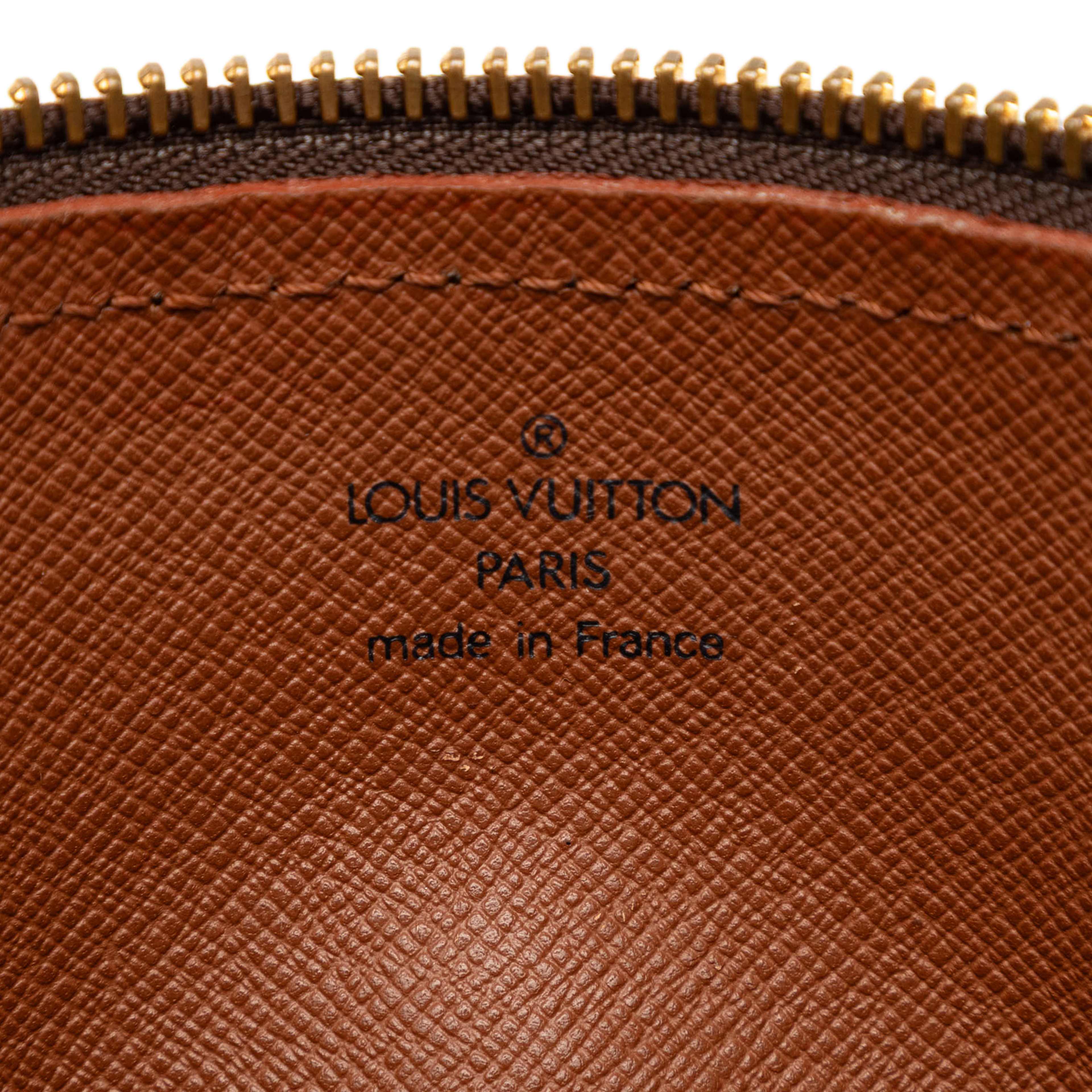 Louis Vuitton Monogram Papillon 30, från Luxclusif, i färgen brun. Klicka för att öppna bilden i stort format