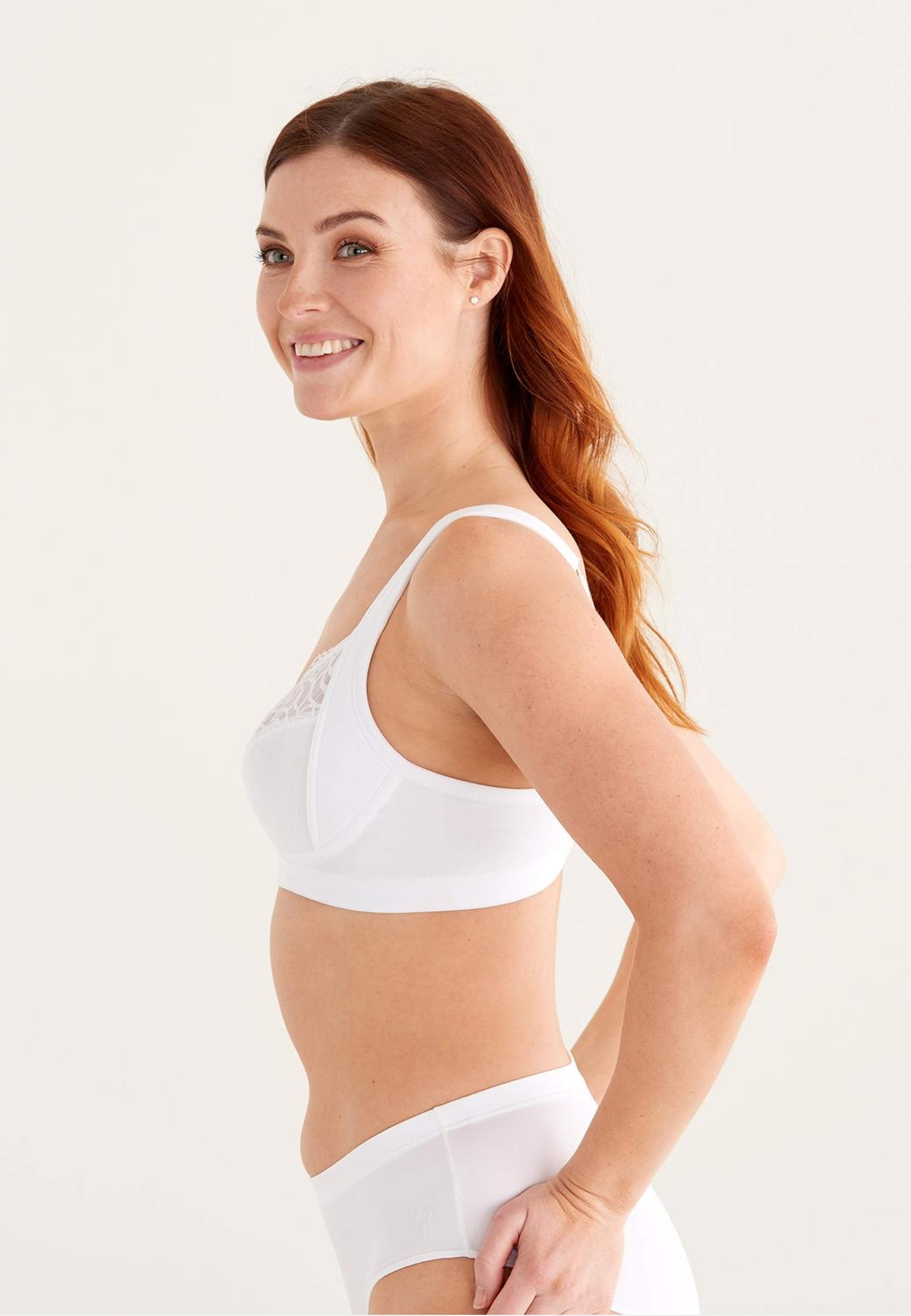 Delight Cotton Bh Utan Bygel, från Swegmark, i färgen white. Klicka för att öppna bilden i stort format