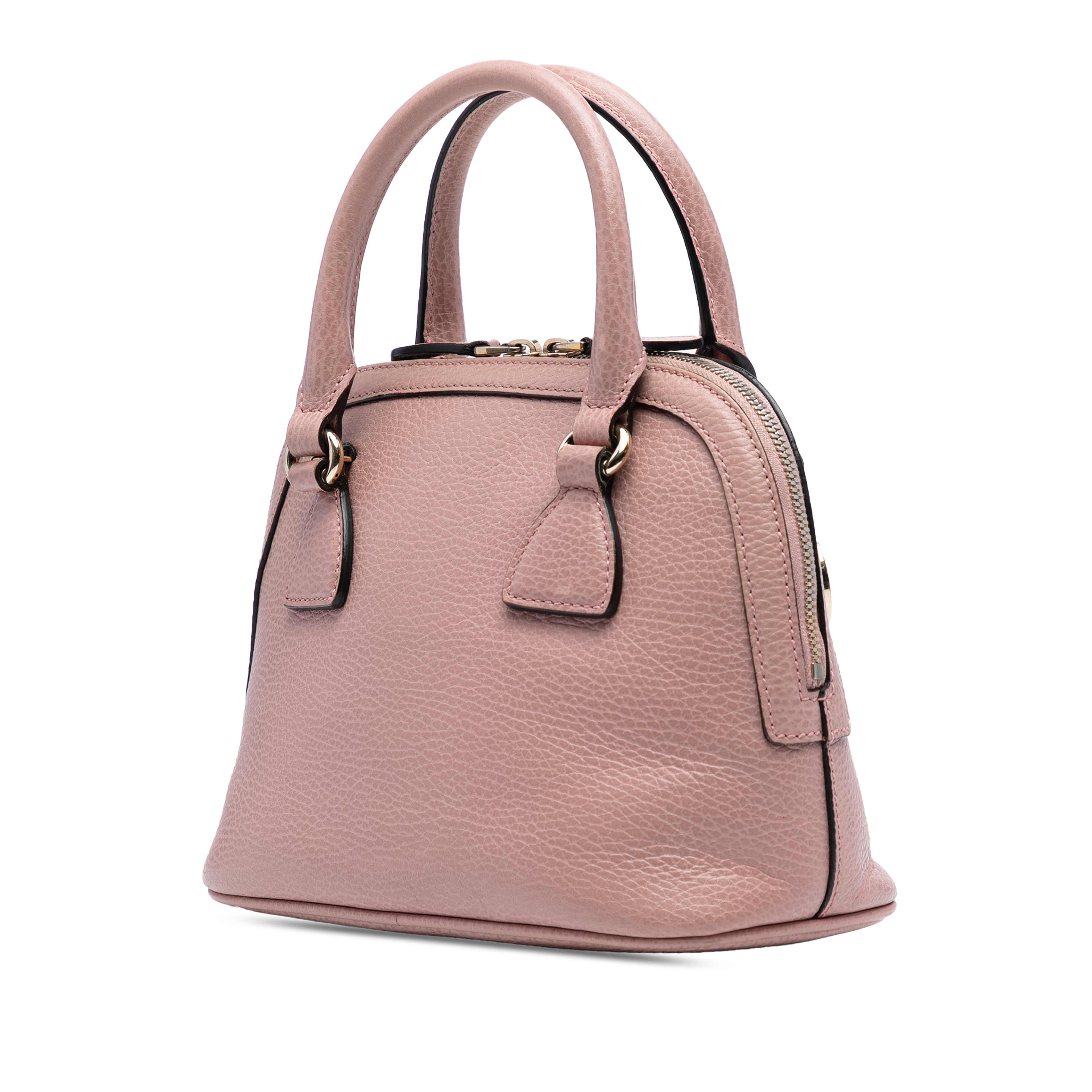 Gucci Mini Leather Gg Charm Dome Satchel, från Luxclusif, i färgen pink. Klicka för att öppna bilden i stort format