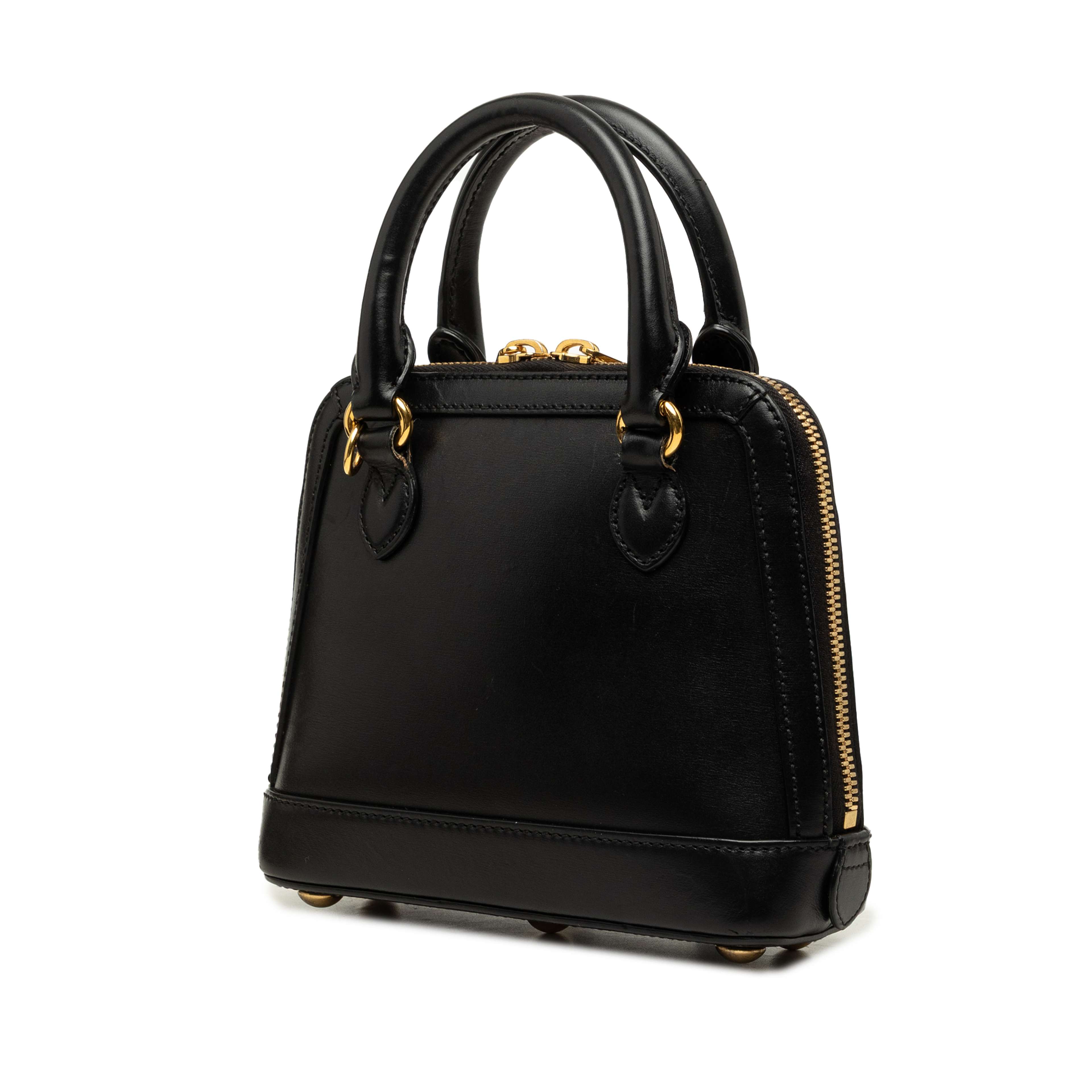 Gucci Small Calfskin Horsebit 1955 Satchel, från Luxclusif, i färgen svart. Klicka för att öppna bilden i stort format