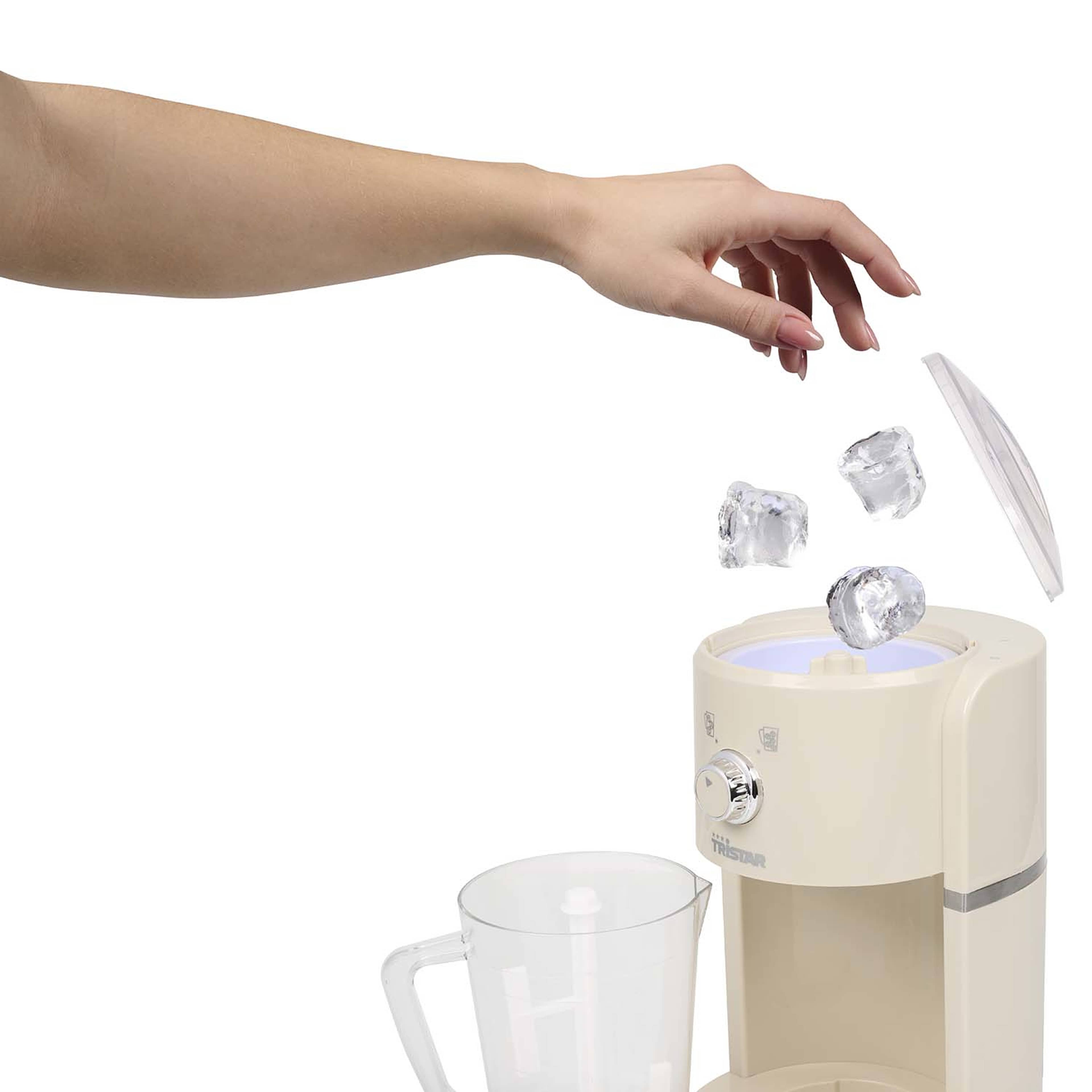 Slushy Maker Kd-7310 Ice Shaver, från Tristar, i färgen beige. Klicka för att öppna bilden i stort format