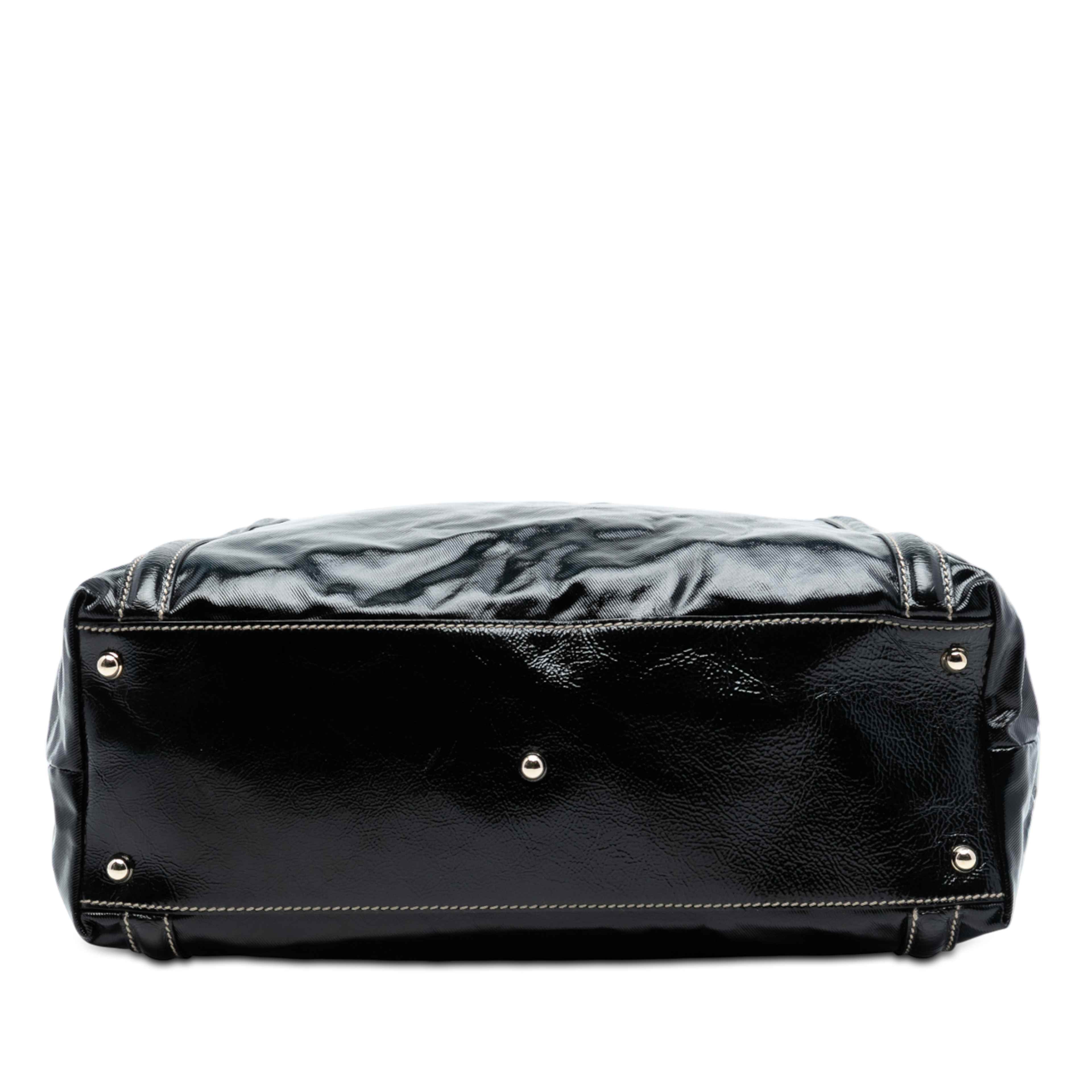 Gucci Patent Dialux Britt Web Tote, från Luxclusif, i färgen black. Klicka för att öppna bilden i stort format