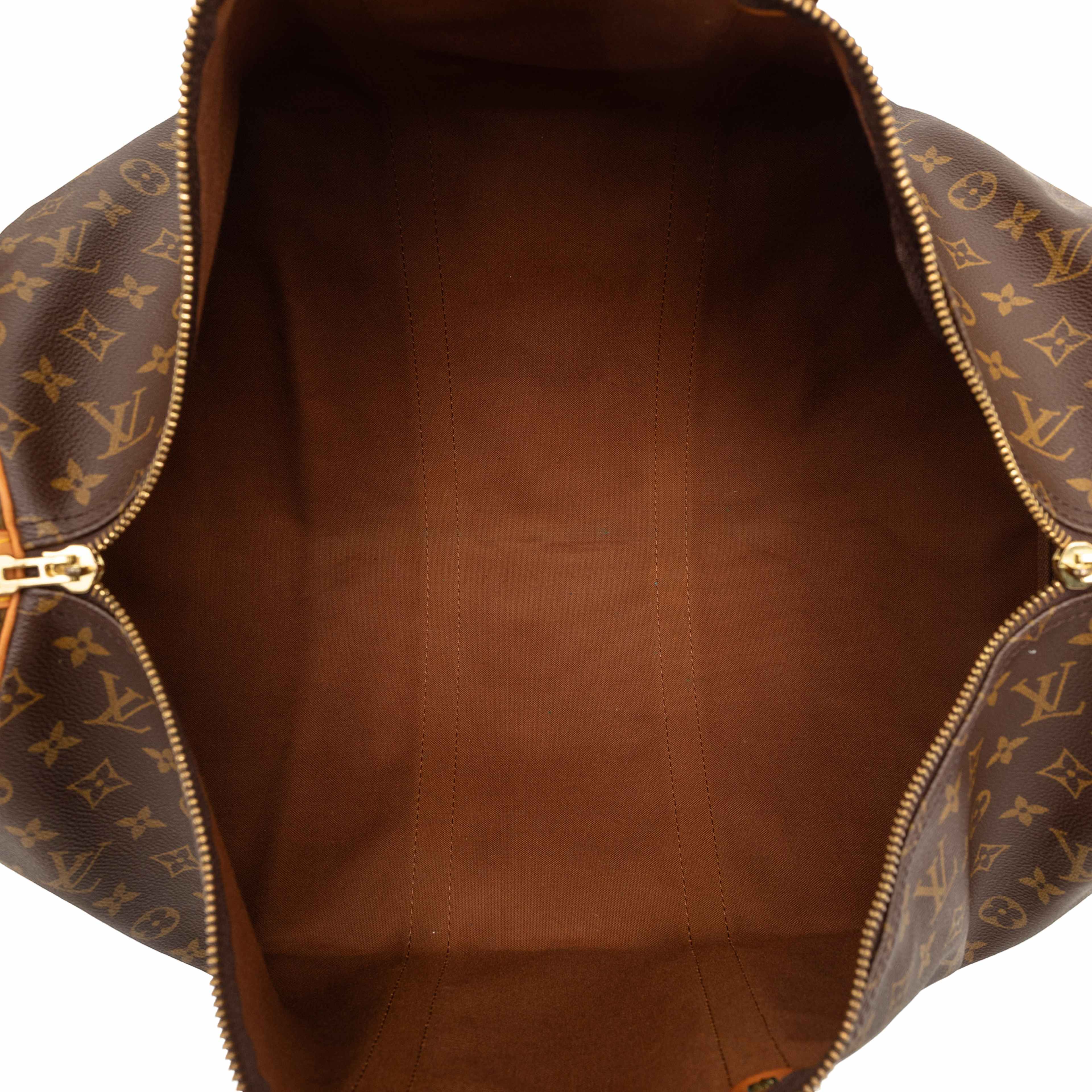 Louis Vuitton Monogram Keepall Bandouliere 55, från Luxclusif, i färgen brown. Klicka för att öppna bilden i stort format