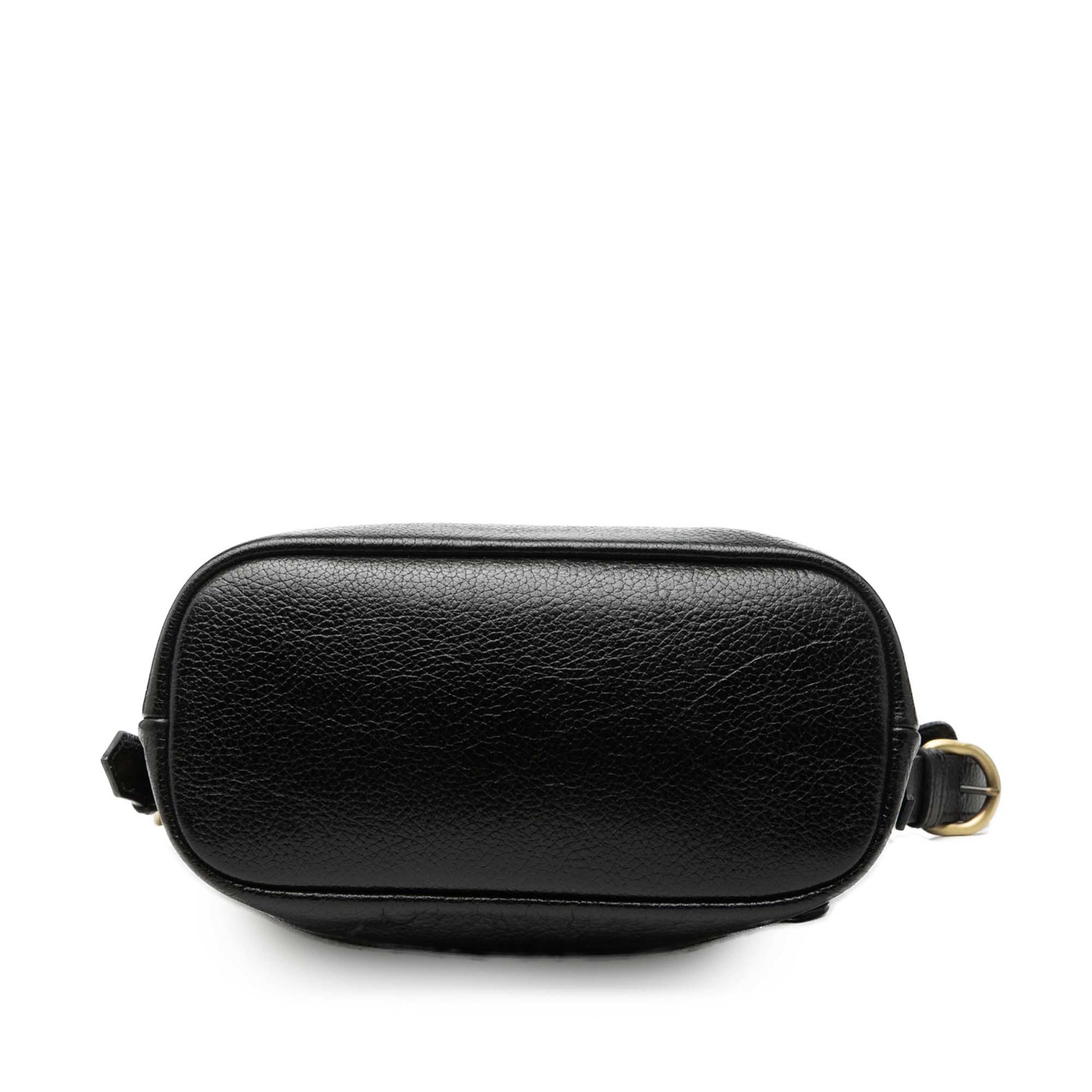 Burberry Leather Crossbody, från Luxclusif, i färgen black. Klicka för att öppna bilden i stort format