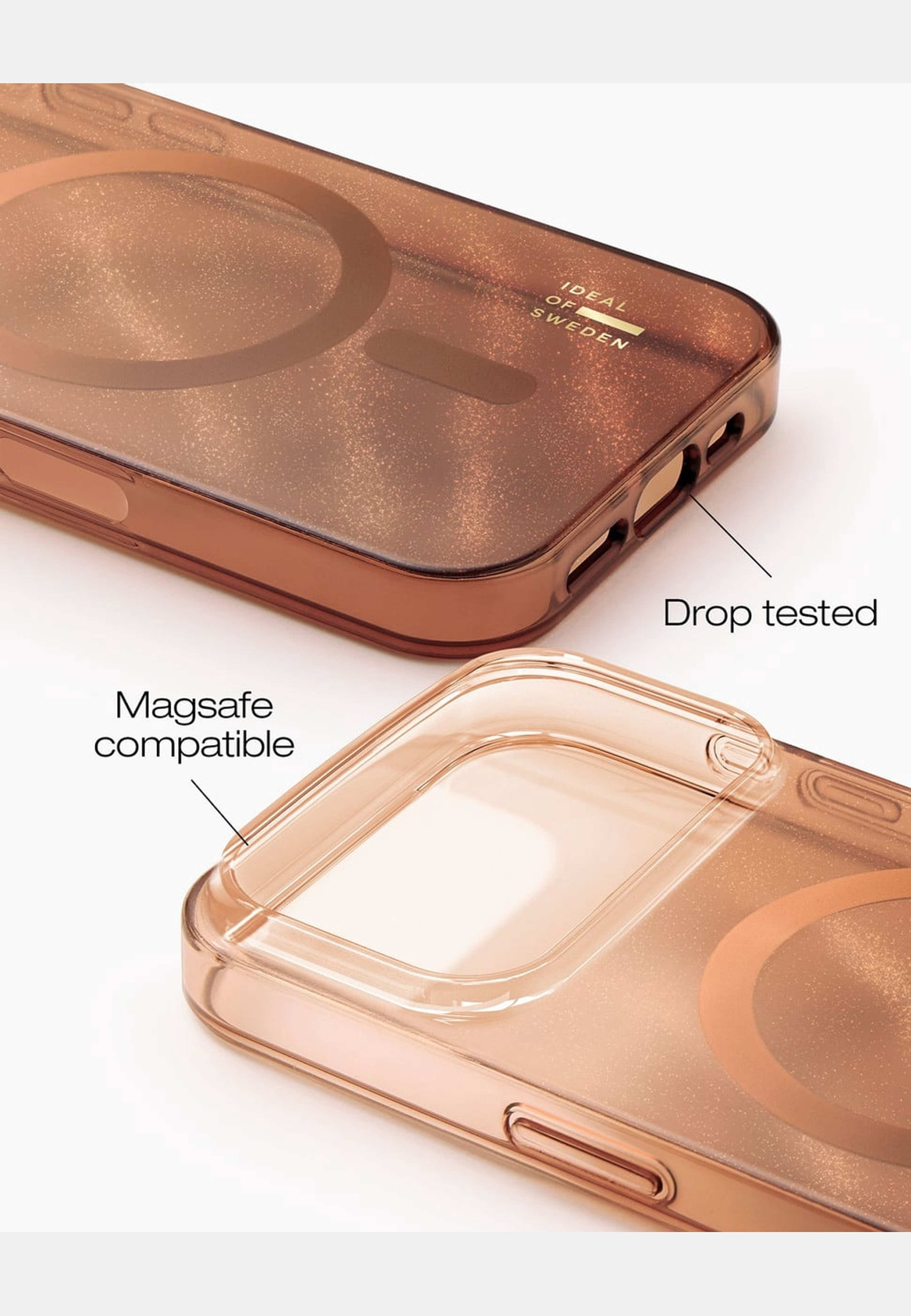 Clear Case Magsafe Iphone, från Ideal Of Sweden, i färgen brown. Klicka för att öppna bilden i stort format