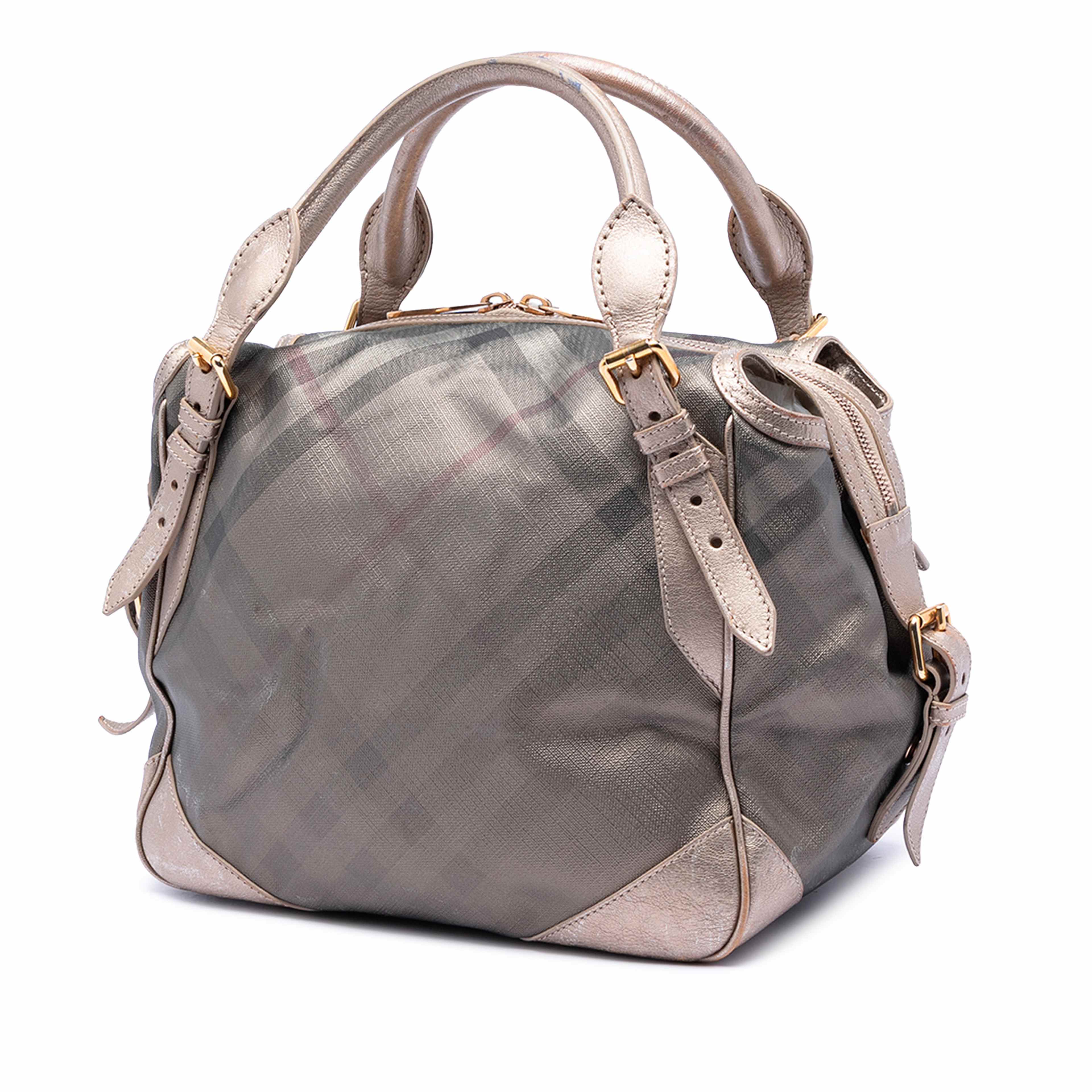 Burberry Smoke Check Coated Canvas Oakford Handbag, från Luxclusif, i färgen guld. Klicka för att öppna bilden i stort format