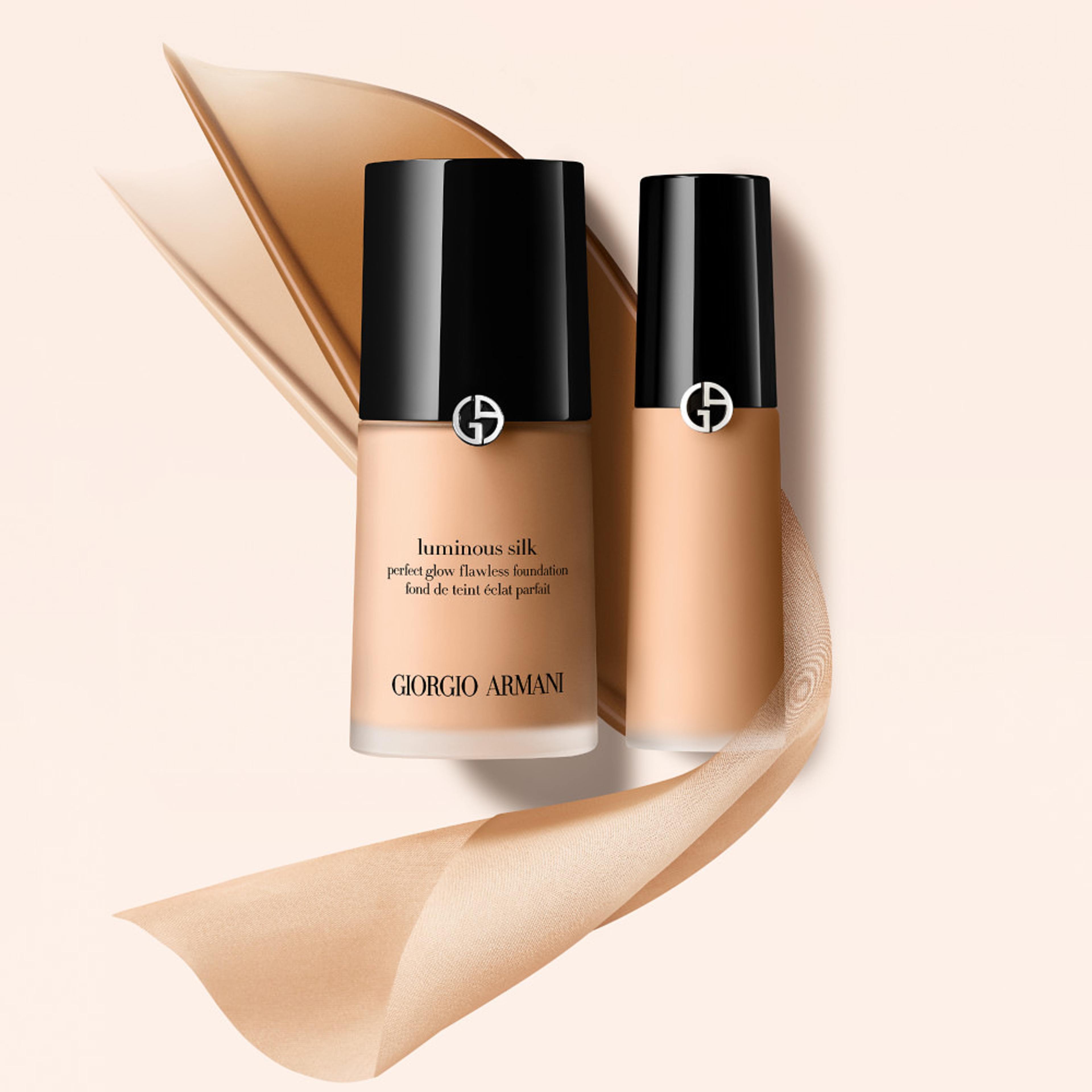 Giorgio armani luminous silk foundation cosdna 2025