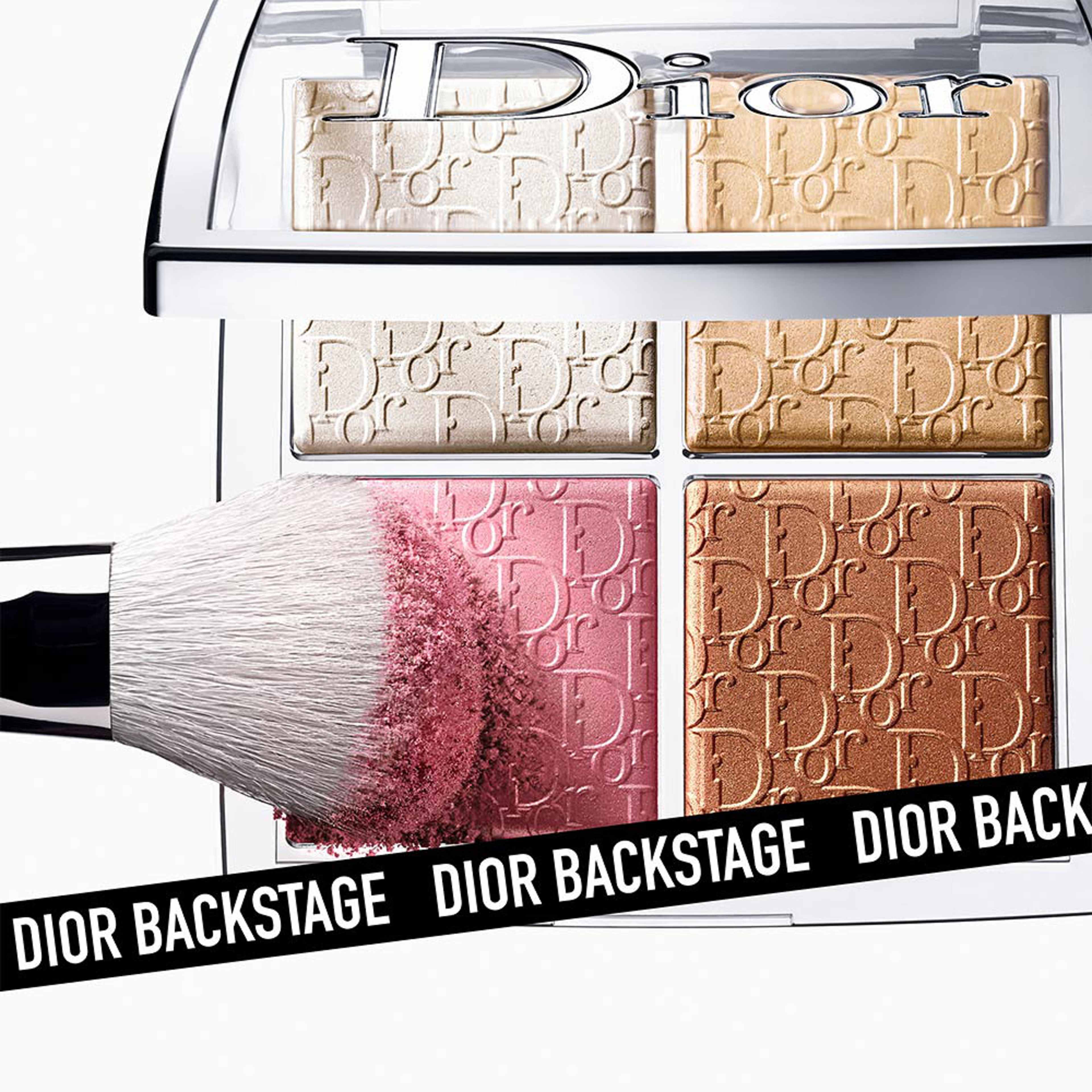 Backstage Blush Brush