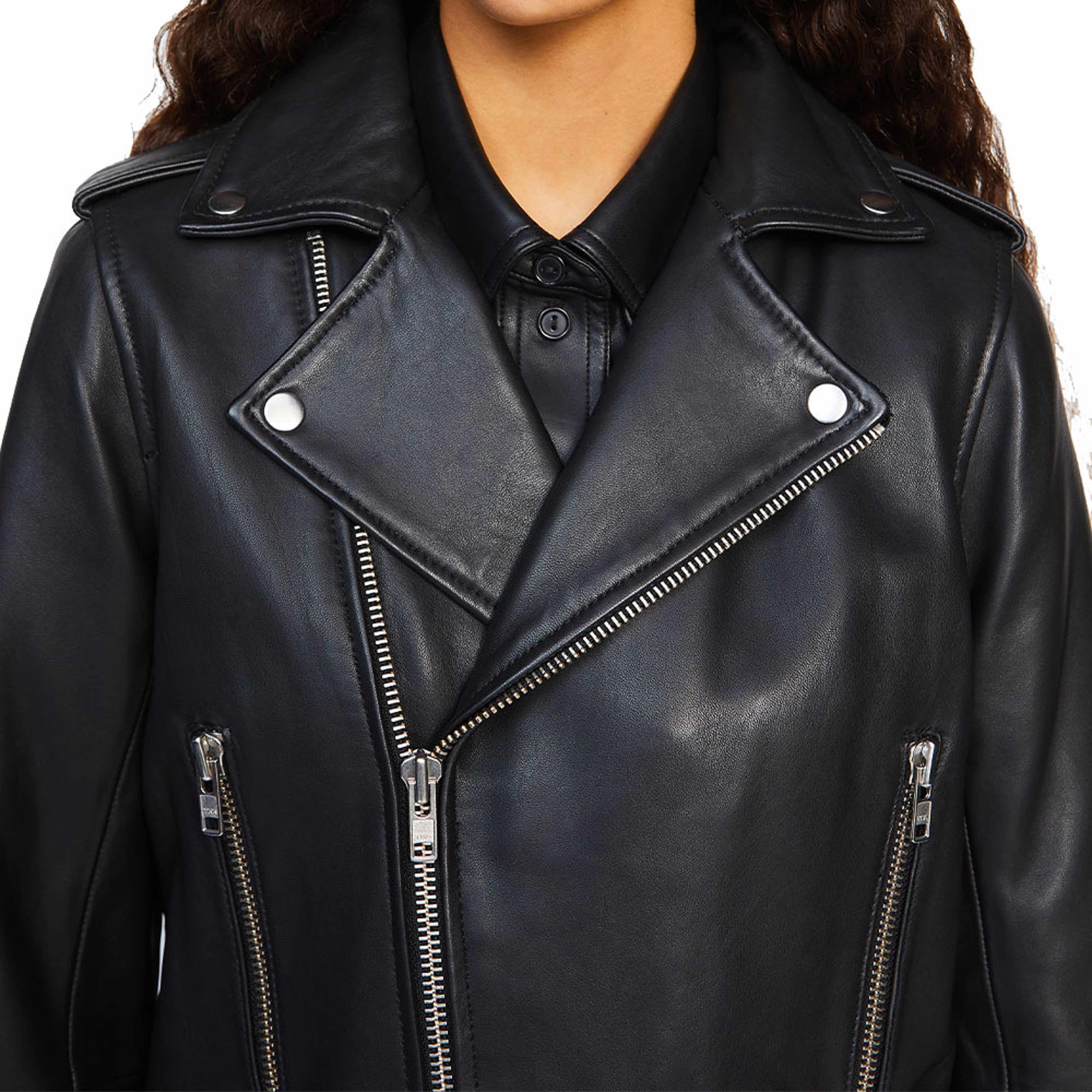 Nina Biker