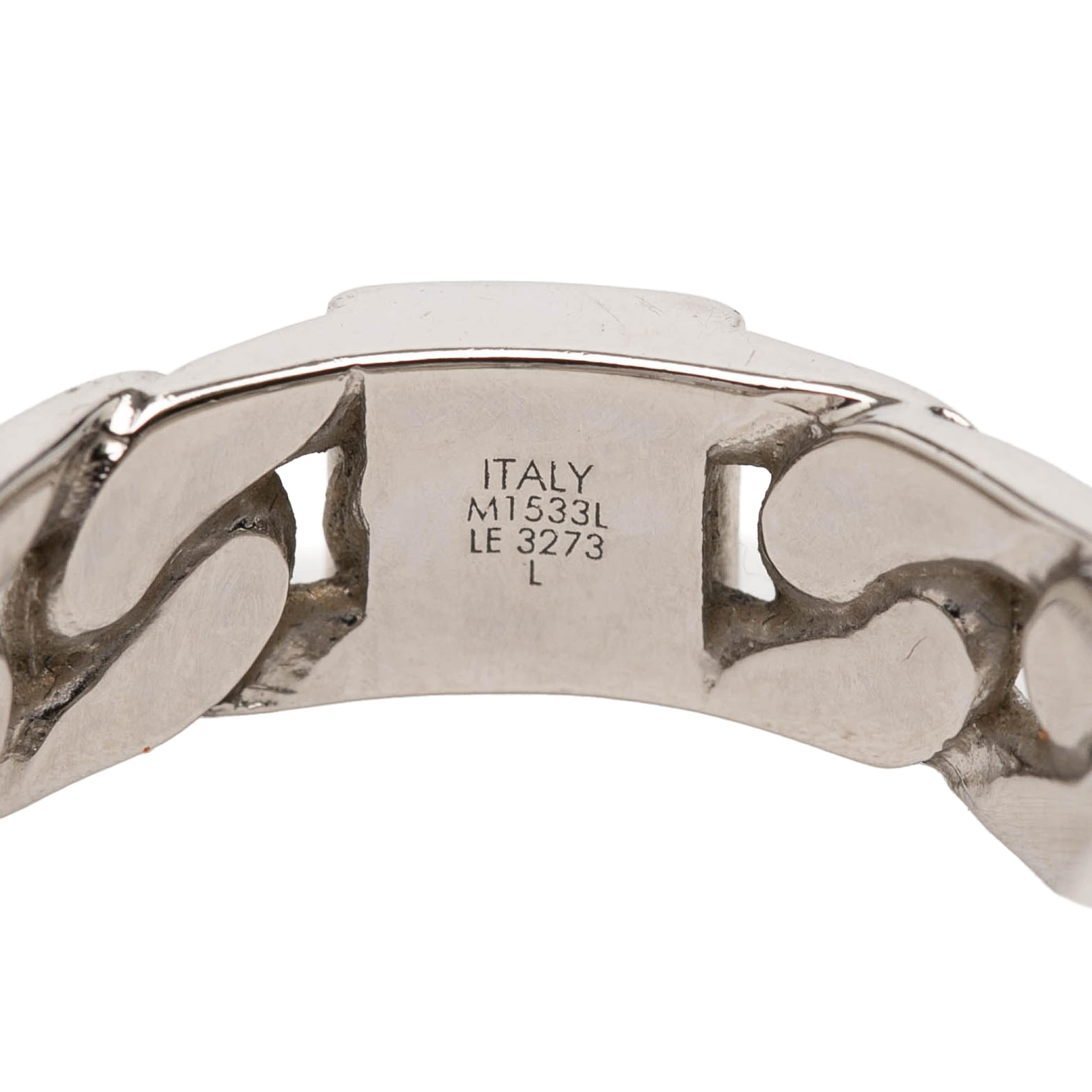 Louis Vuitton Brass Mosaic Chain Ring, från Luxclusif, i färgen silver. Klicka för att öppna bilden i stort format